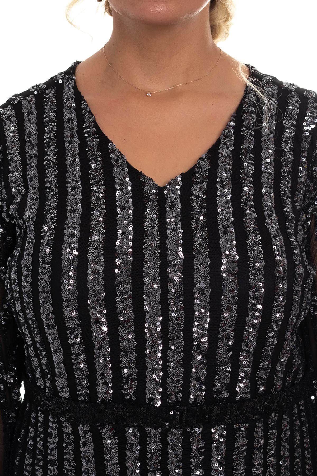 9138 BB Şerit Pulpayet Detay Uzun Elbise