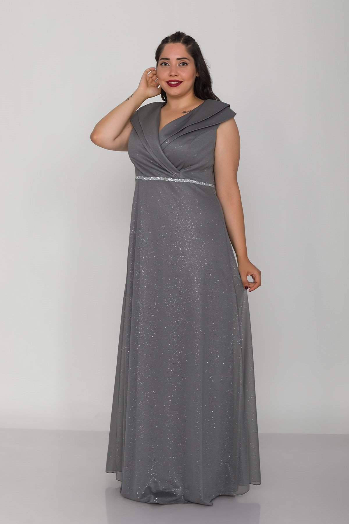 9247 Büyük Beden Çift Yaka Kruvaze Beli Şerit Simli Tül Elbise