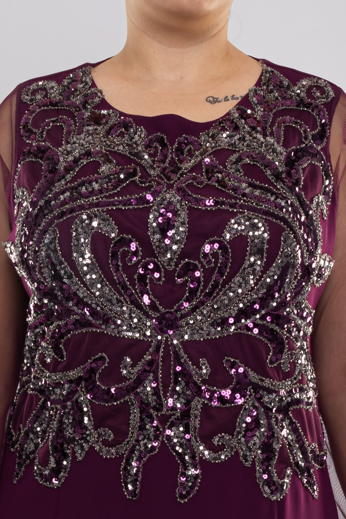 9311 BB Tül Kol Desenli Nakış İşl.Krep Elbise