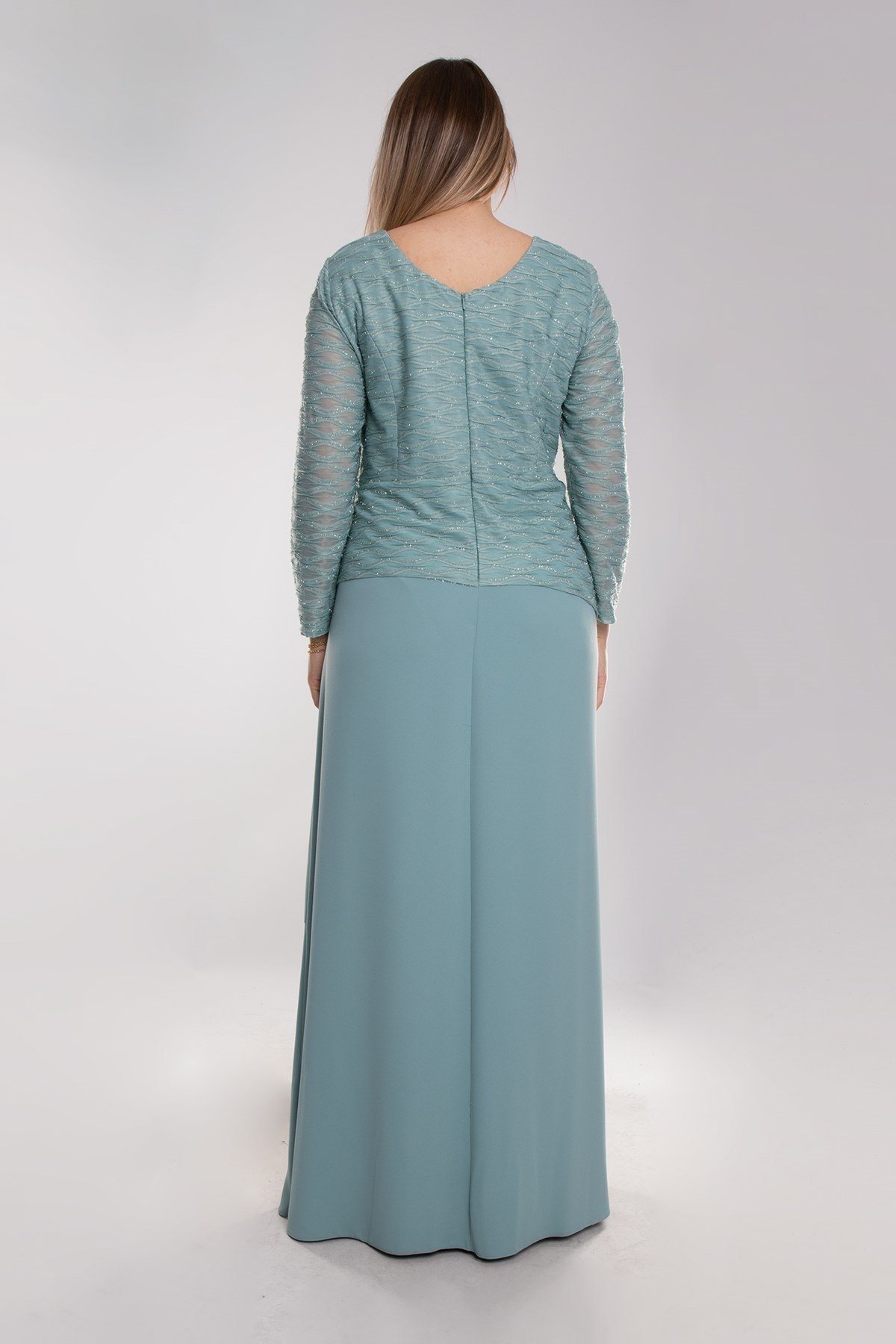 9497 Büyük Beden Suyolu Eteği Fırfırlı Tül Kol Krep Uzun Elbise