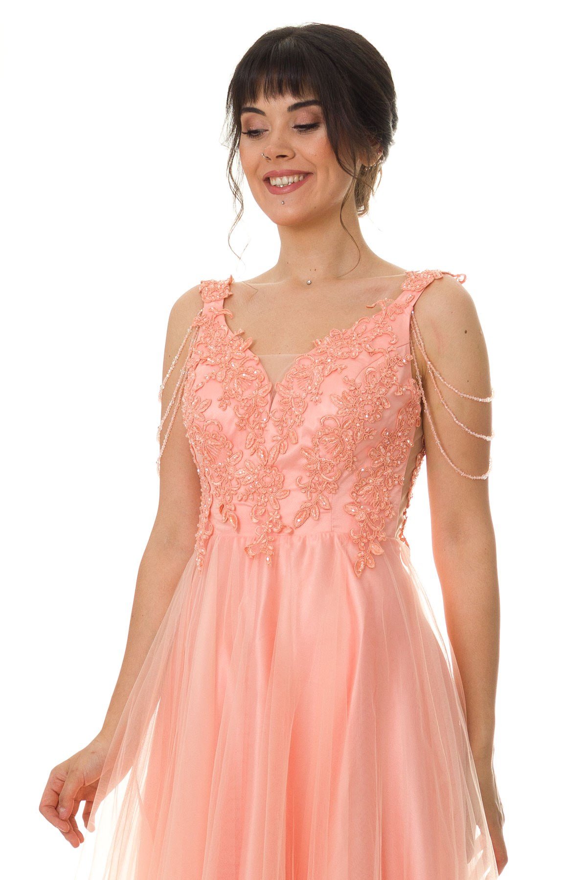 952 KB BONCUK NAKIŞ İŞLİ.ETEĞİ TÜL ELBİSE