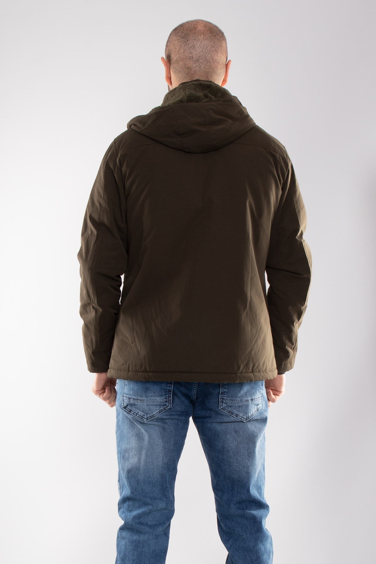 99391-242 RegularFit İçi Kürklü Kapşonlu Erkek Kaban