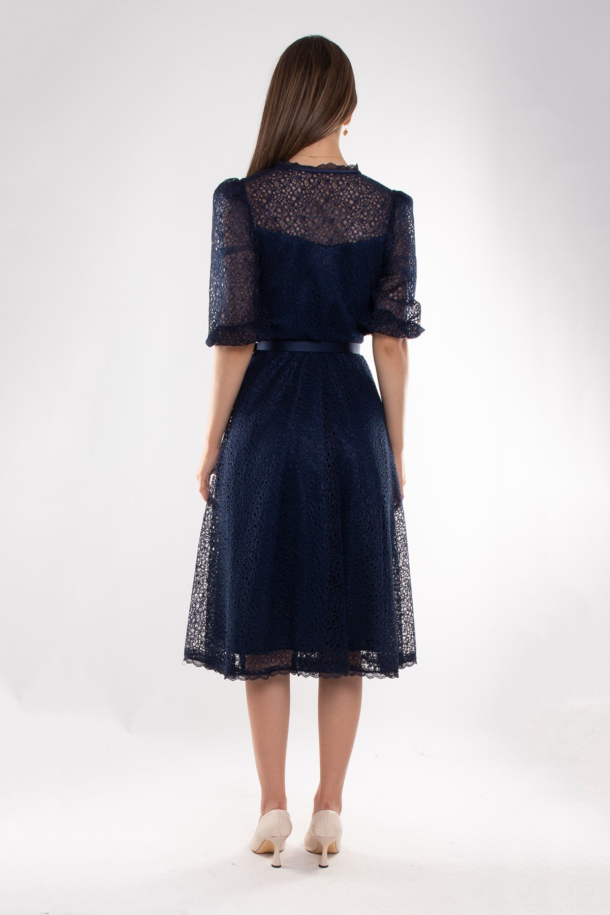 D-1076 KB Yaka İpli ÖrümcekAğ Çan Etek Truv.Kol Midiboy Elbise