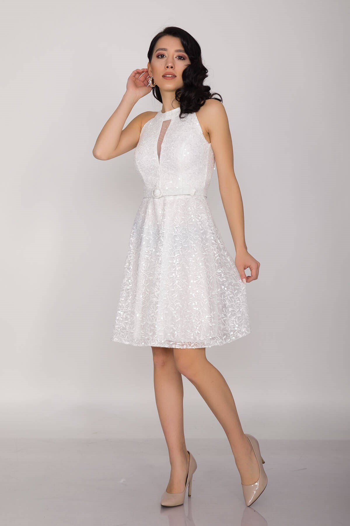 D-933 KB Kemerli Halter Yaka Sırt Detay Pulpayet Kısa Abiye Elbise