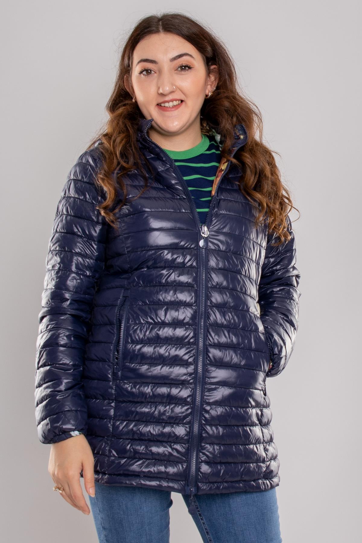 HV959 Slimfit İçi Çiçek Desen Kapüşonlu Eteği Büzgülü Kapitone Mont