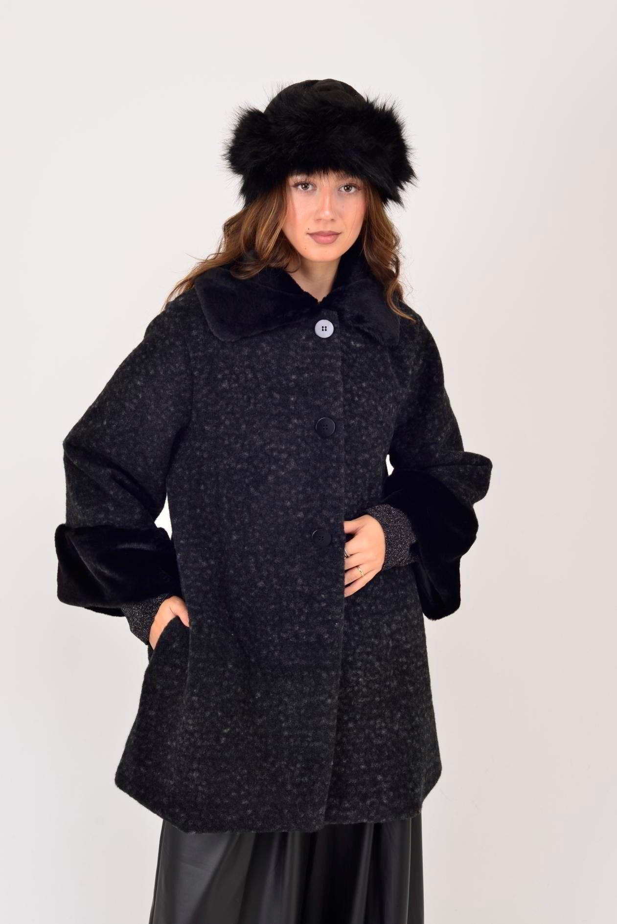 SN107 Düz Desen Kürklü Kaban