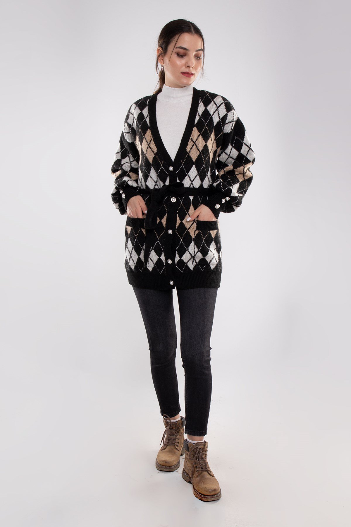 T93723 Cepli Baklava Desen İnci Düğmeli Triko Hırka