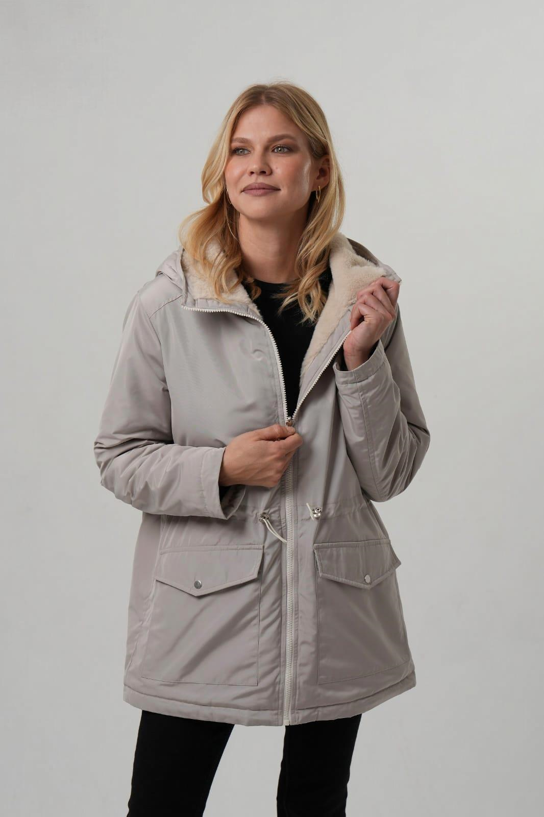 VİOLET Kapüşonlu Bele Bağcıklı İçi Peluş Kürklü Kadın Mont