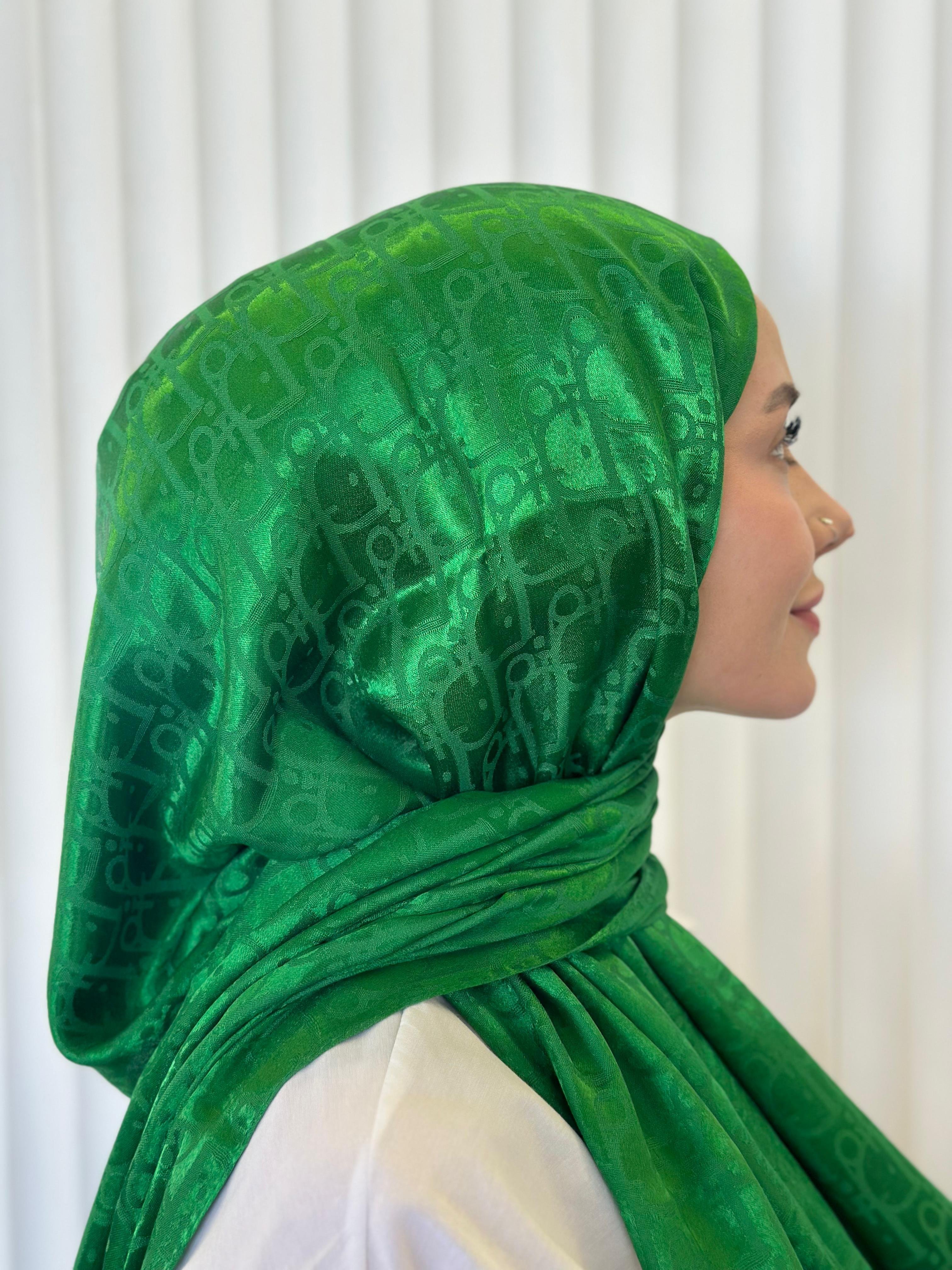 Benetton - D Desen Parlak Şal