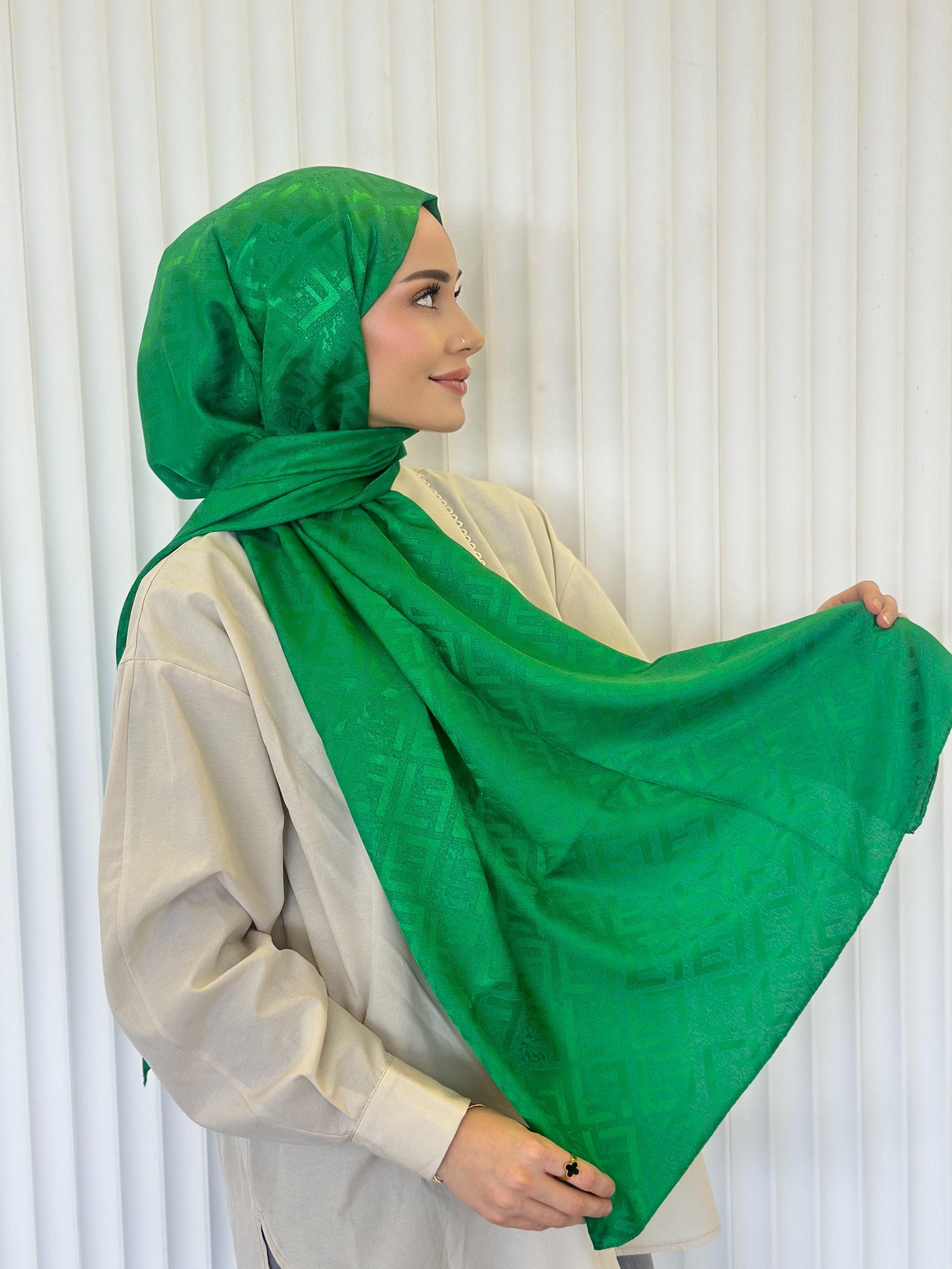 Benetton - F Desen Parlak Şal