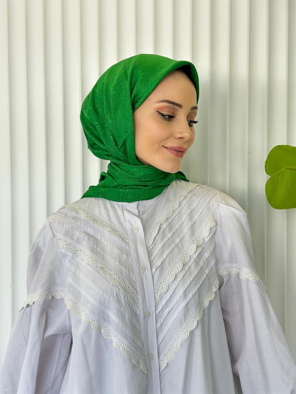 Benetton Yeşili  - Monogram Desen Eşarp