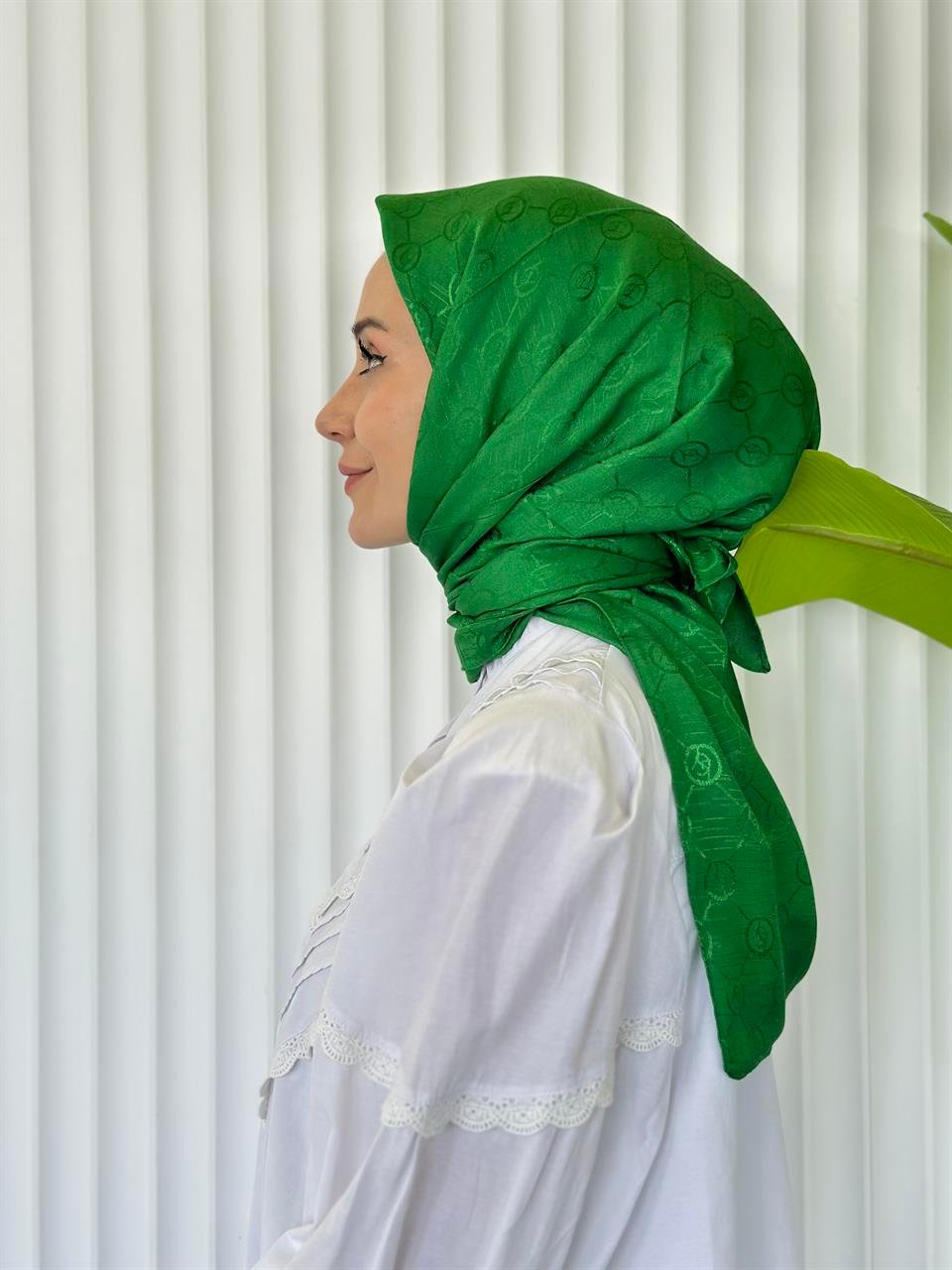 Benetton Yeşili  - Monogram Desen Eşarp