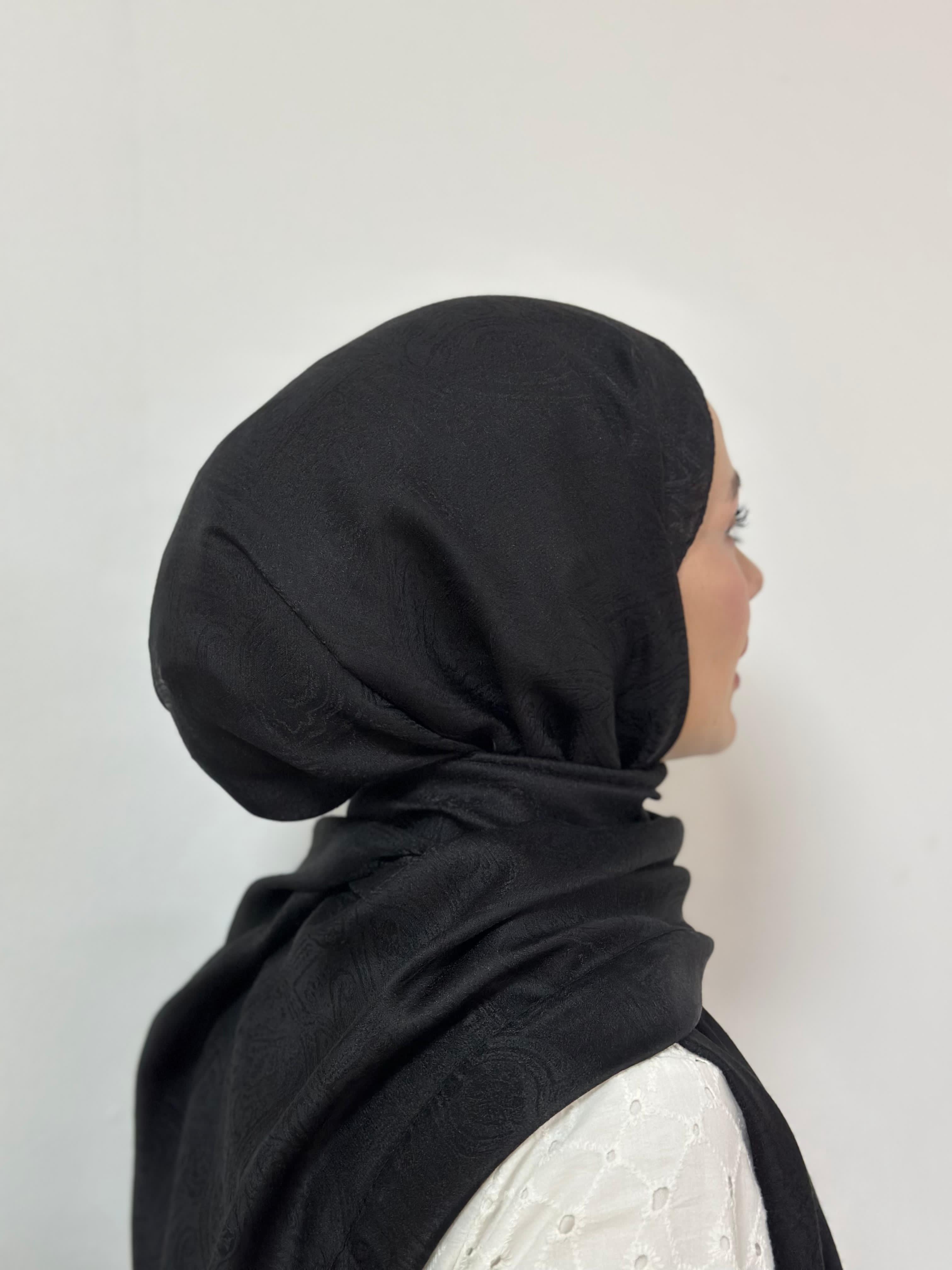 Menkaure Desen - Siyah