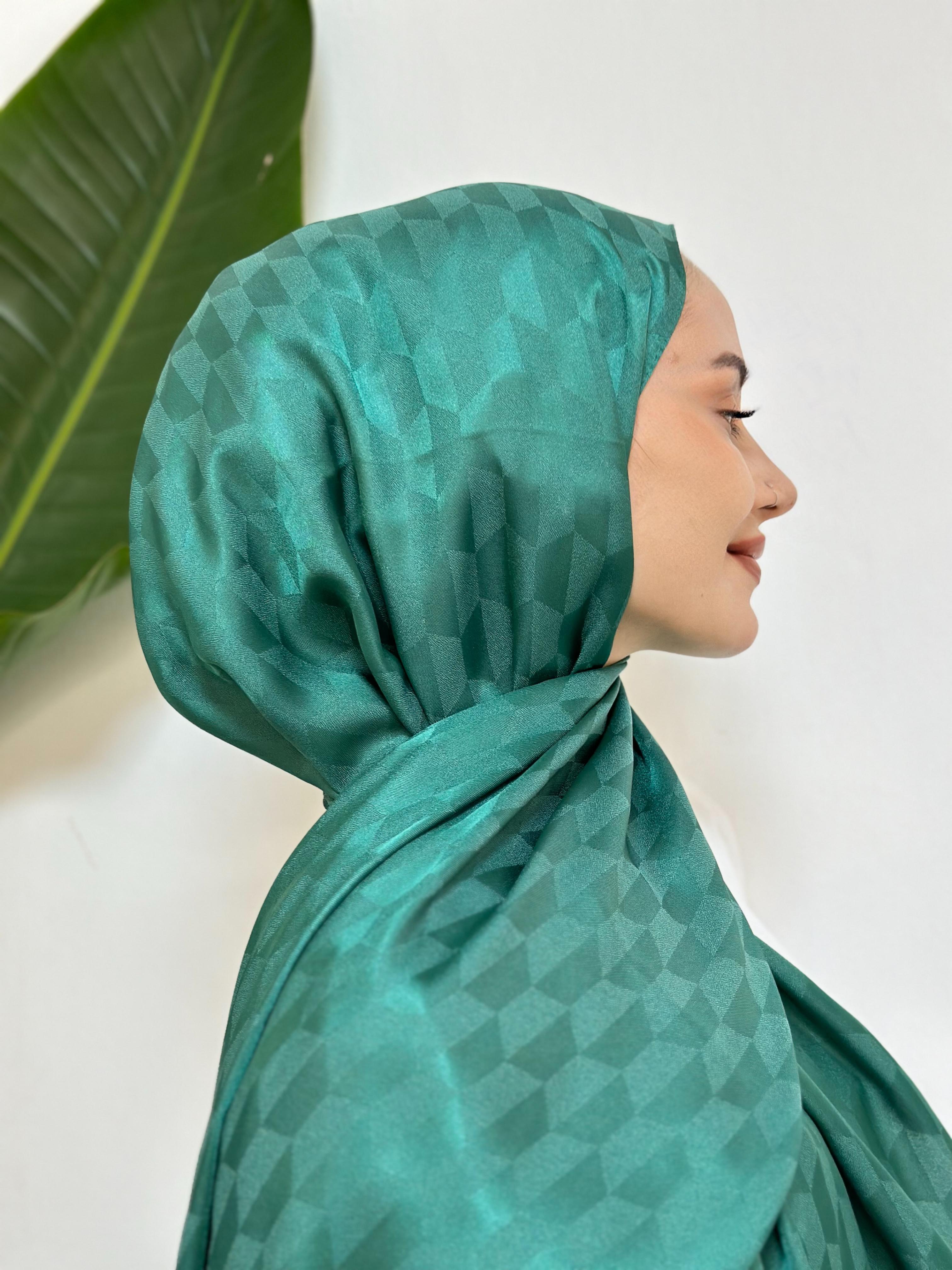 Mint Yeşili - Qubbe Desen