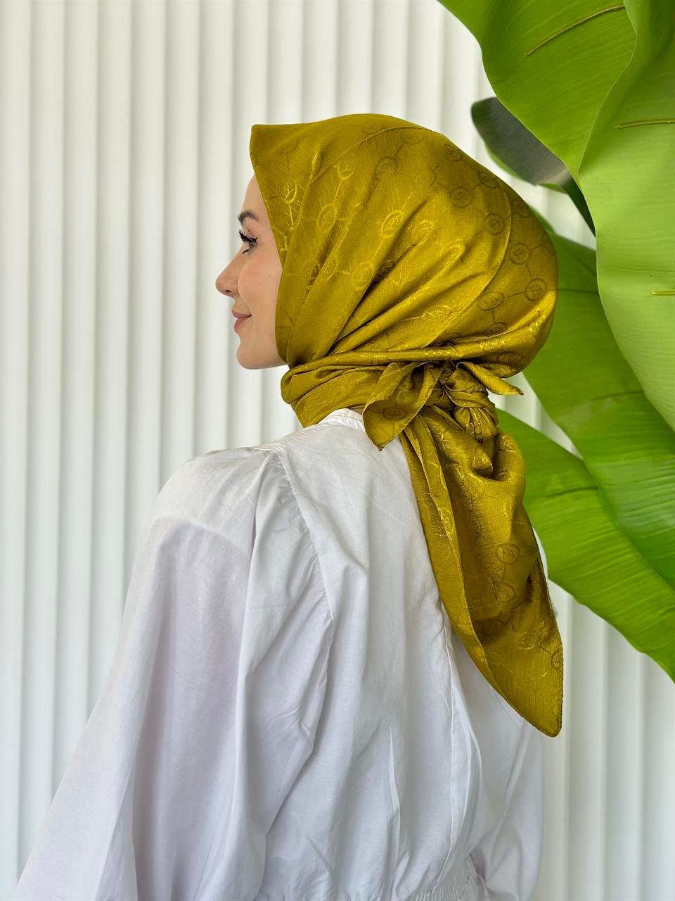 Oliv Yeşili  - Monogram Desen Eşarp