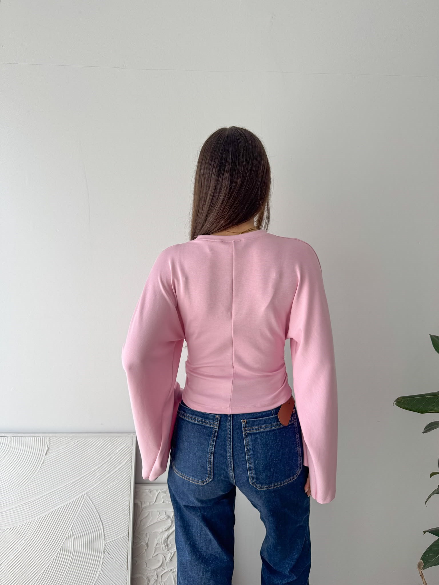 BEL BÜZGÜLÜ UZUN KOL PEMBE BLUZ