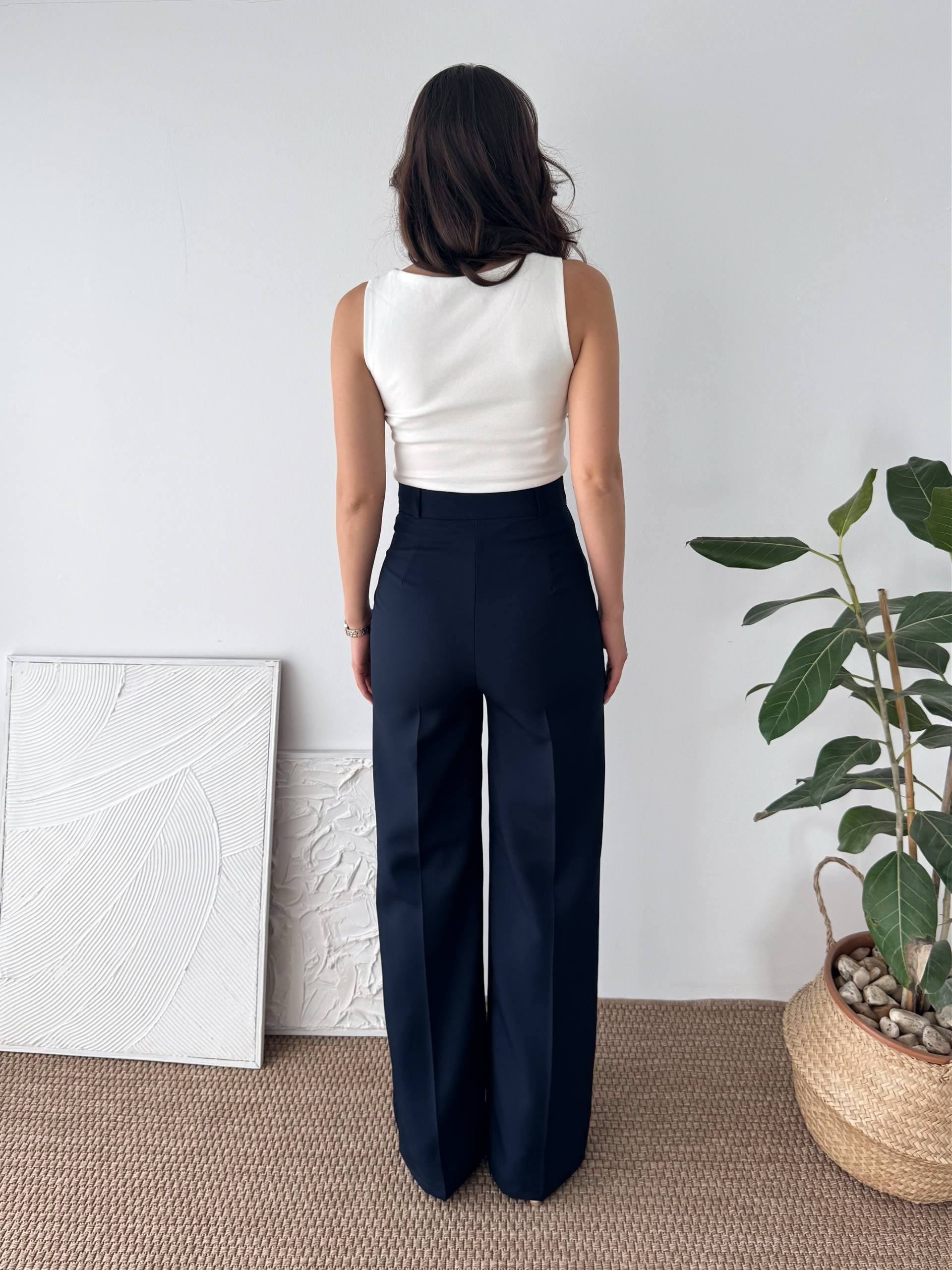 ÇİMA DETAY LACİVERT KUMAŞ PANTALON