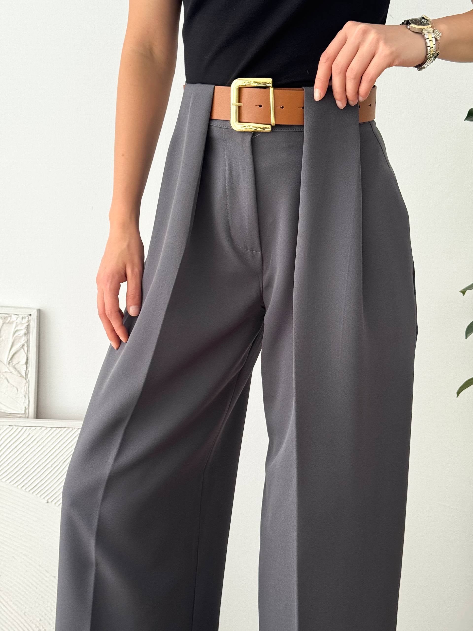 DOUBLE KUMAŞ KEMERLİ GRİ KUMAŞ PANTALON