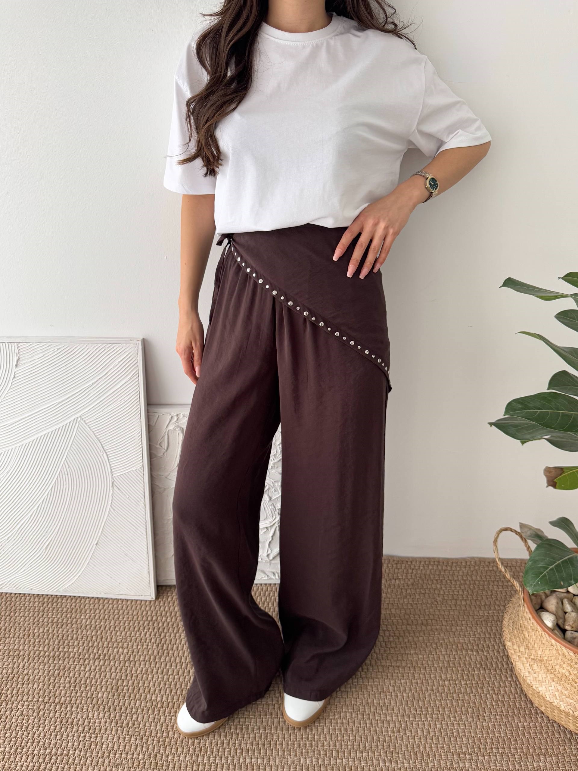 EŞARP DETAY KAHVERENGİ PANTALON