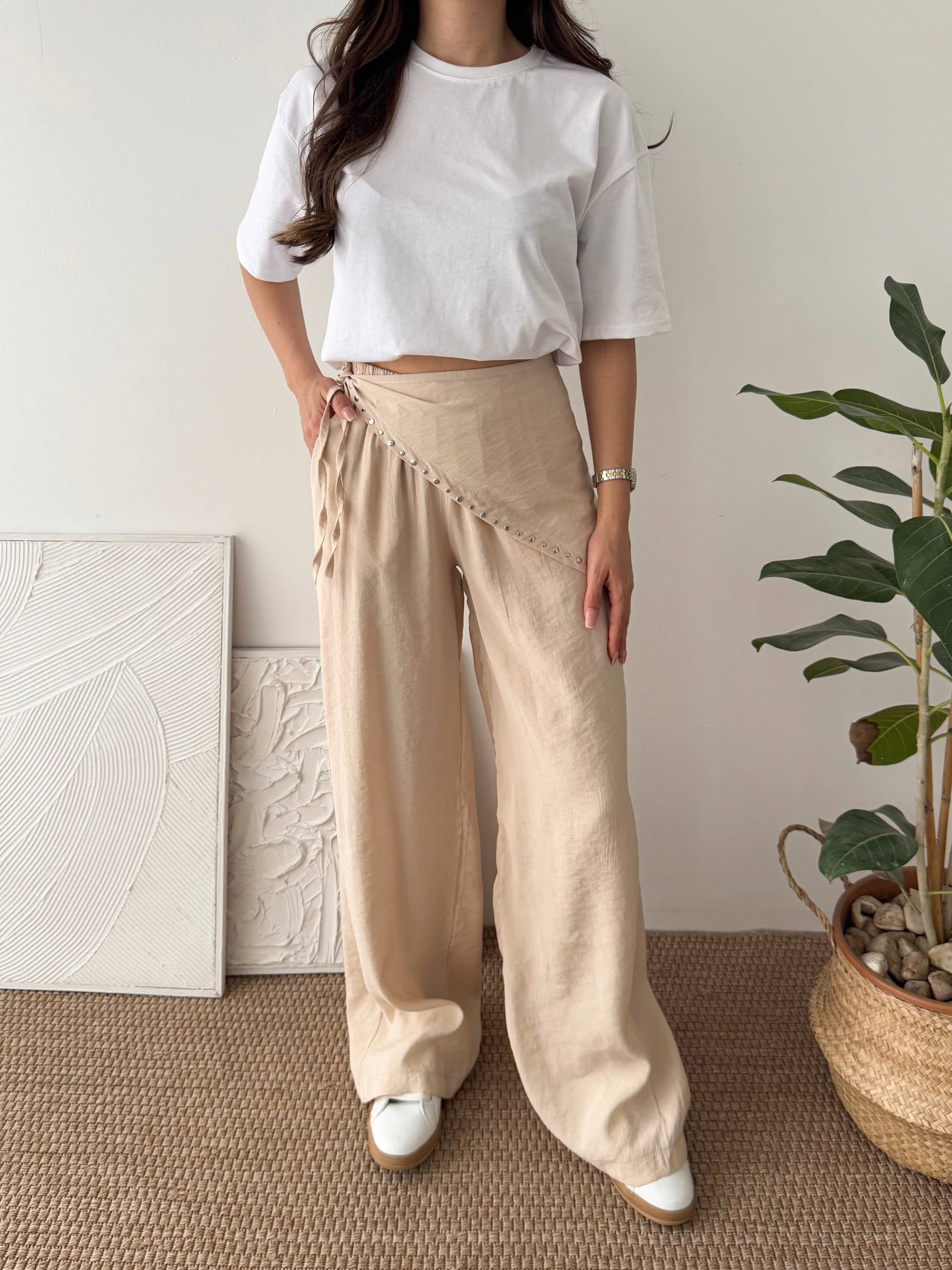 EŞARP DETAY KREM PANTALON