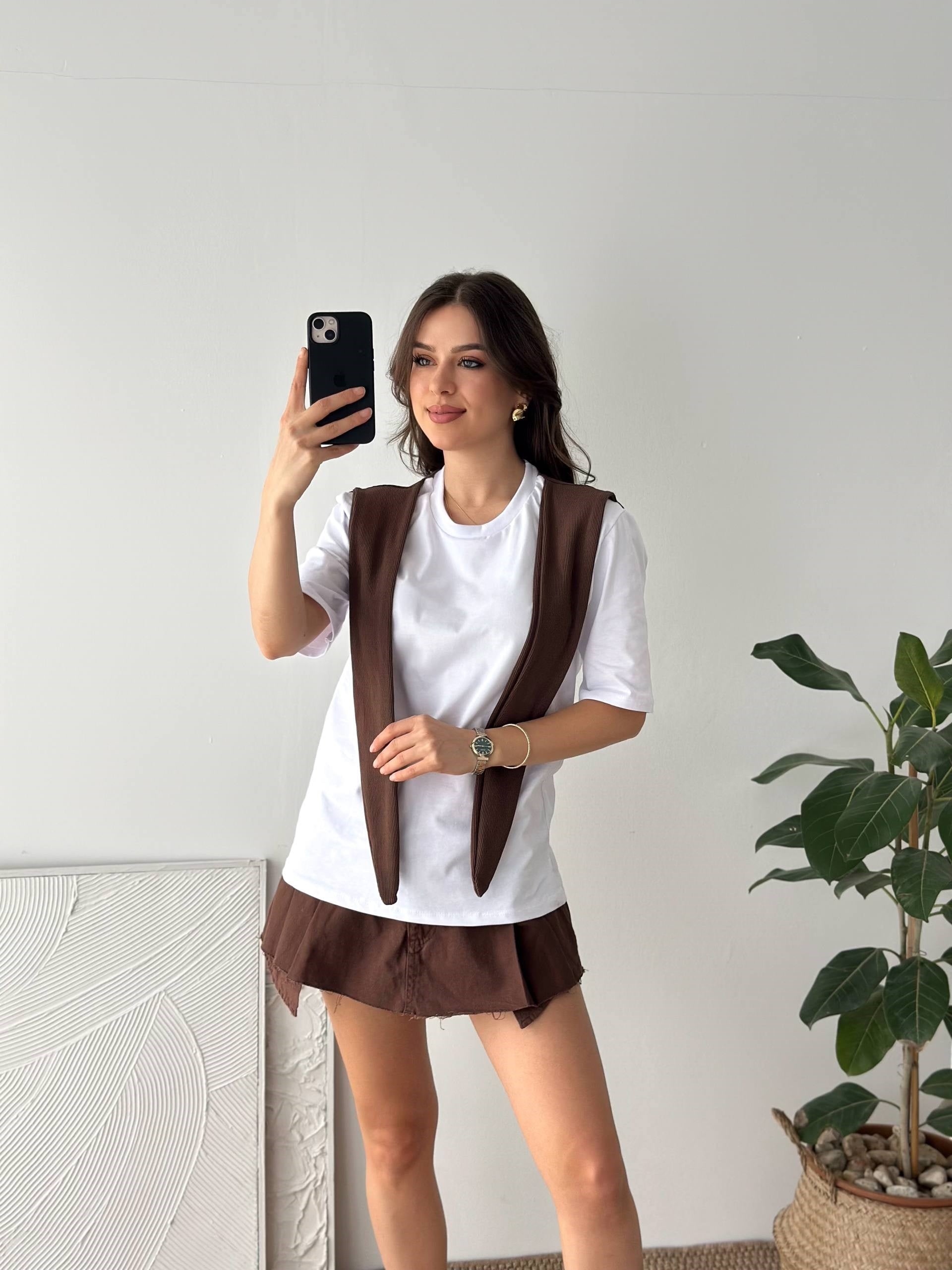 KAHVERENGİ OMUZ ŞAL BAĞLAMA TŞİRT