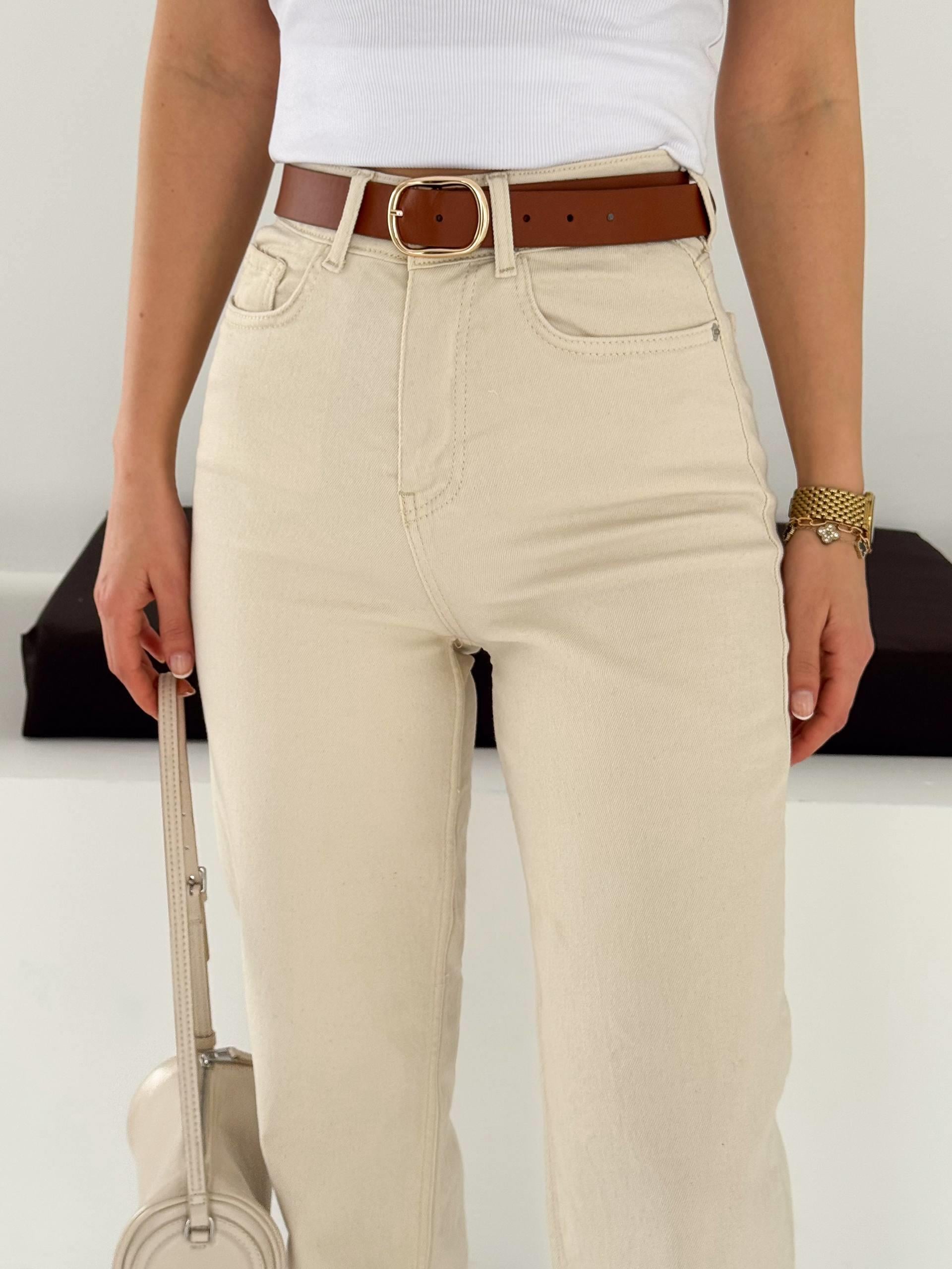 KEMERLİ KREM PANTALON