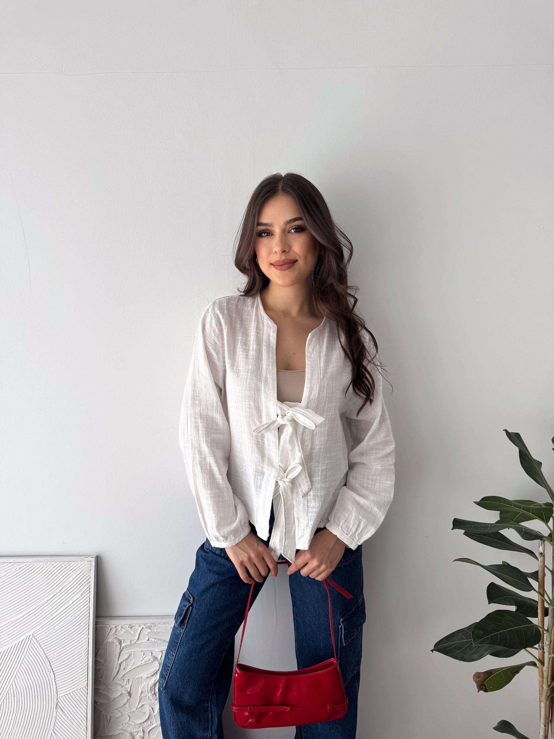 PAMUK FLAM BAĞLAMALI BEYAZ BLUZ