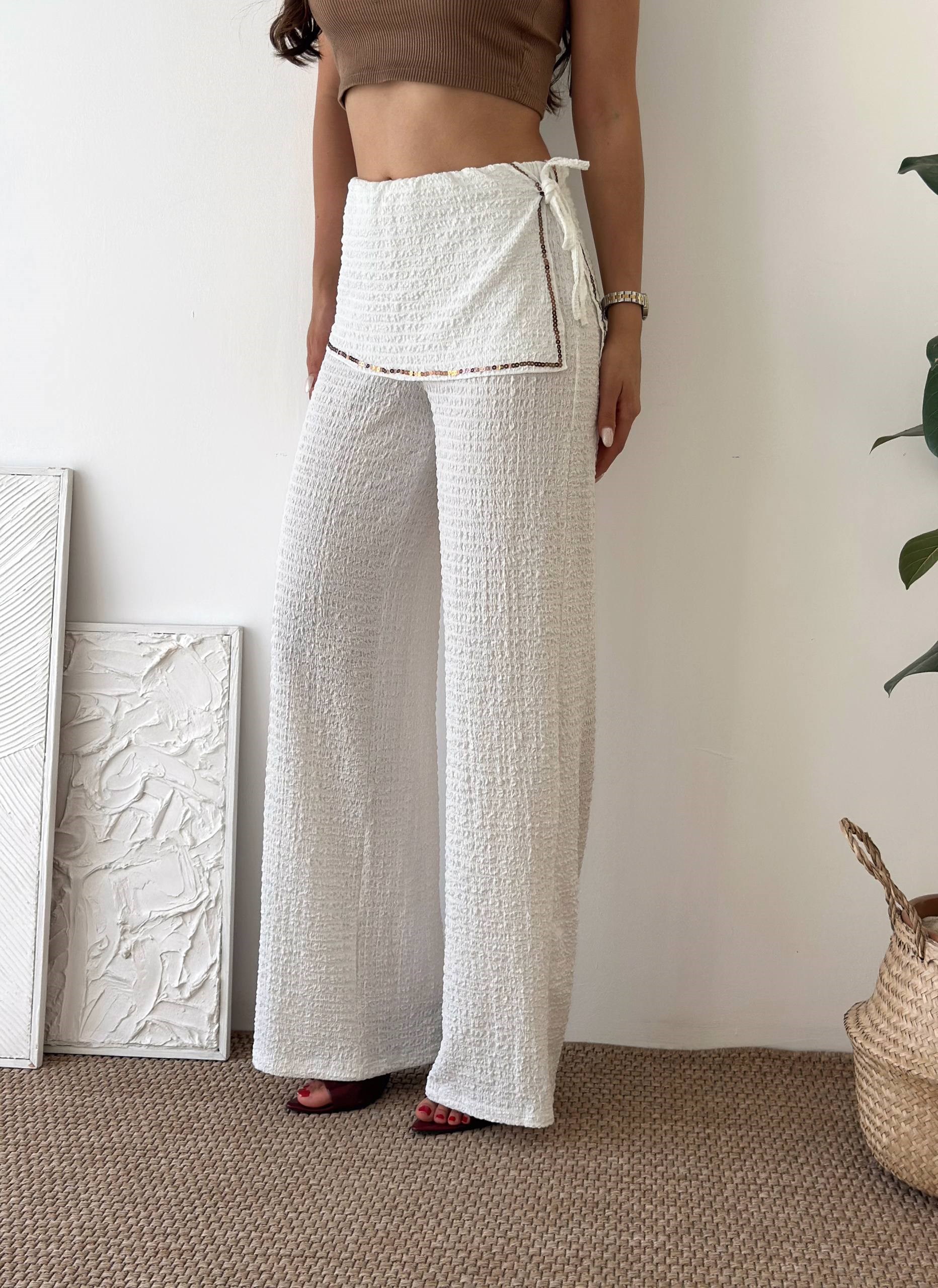 PAYETLİ BEYAZ ETEK PANTALON