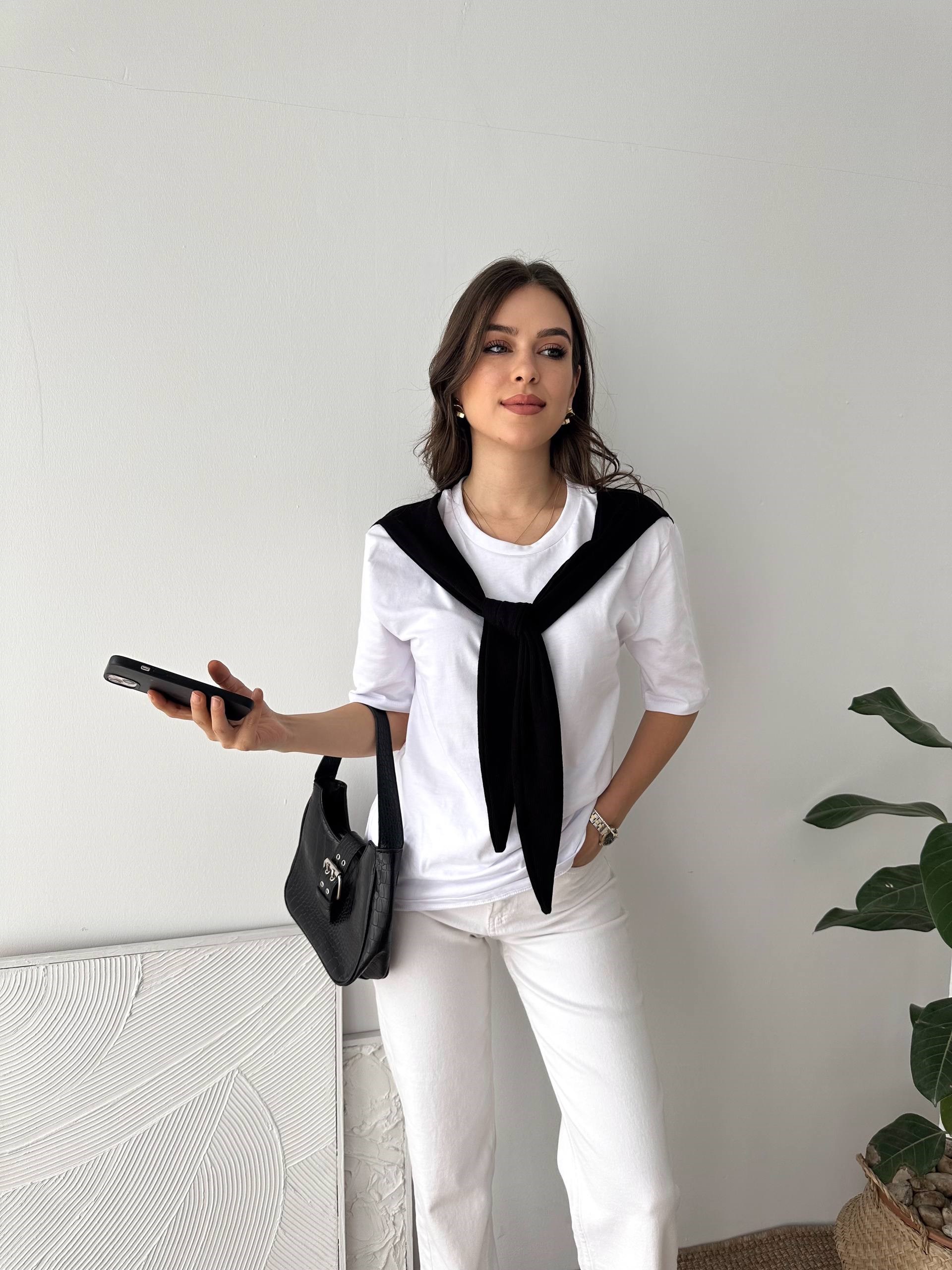 SİYAH OMUZ ŞAL BAĞLAMA TŞİRT