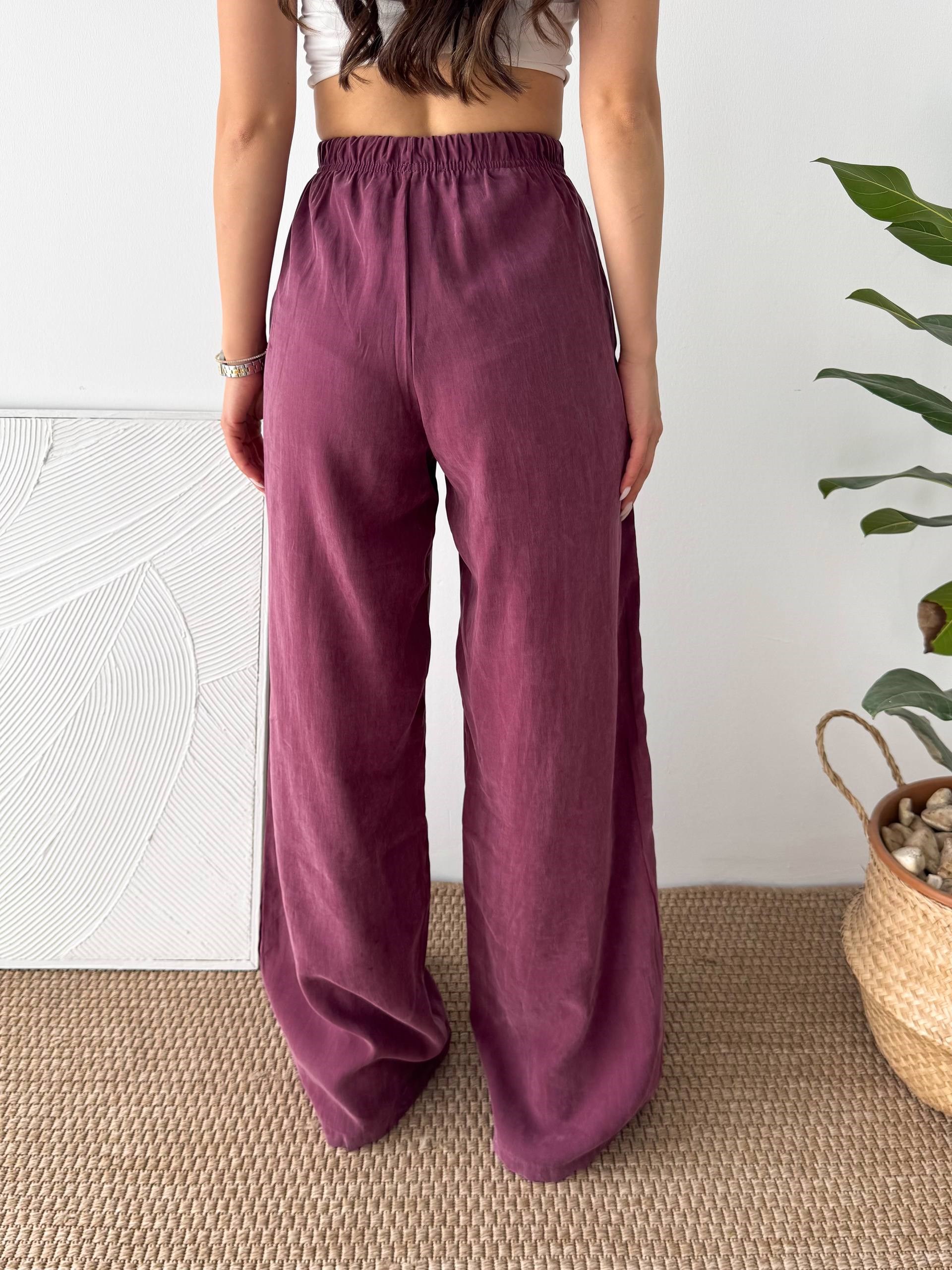 SOFT DOKULU BORDO KUMAŞ PANTALON