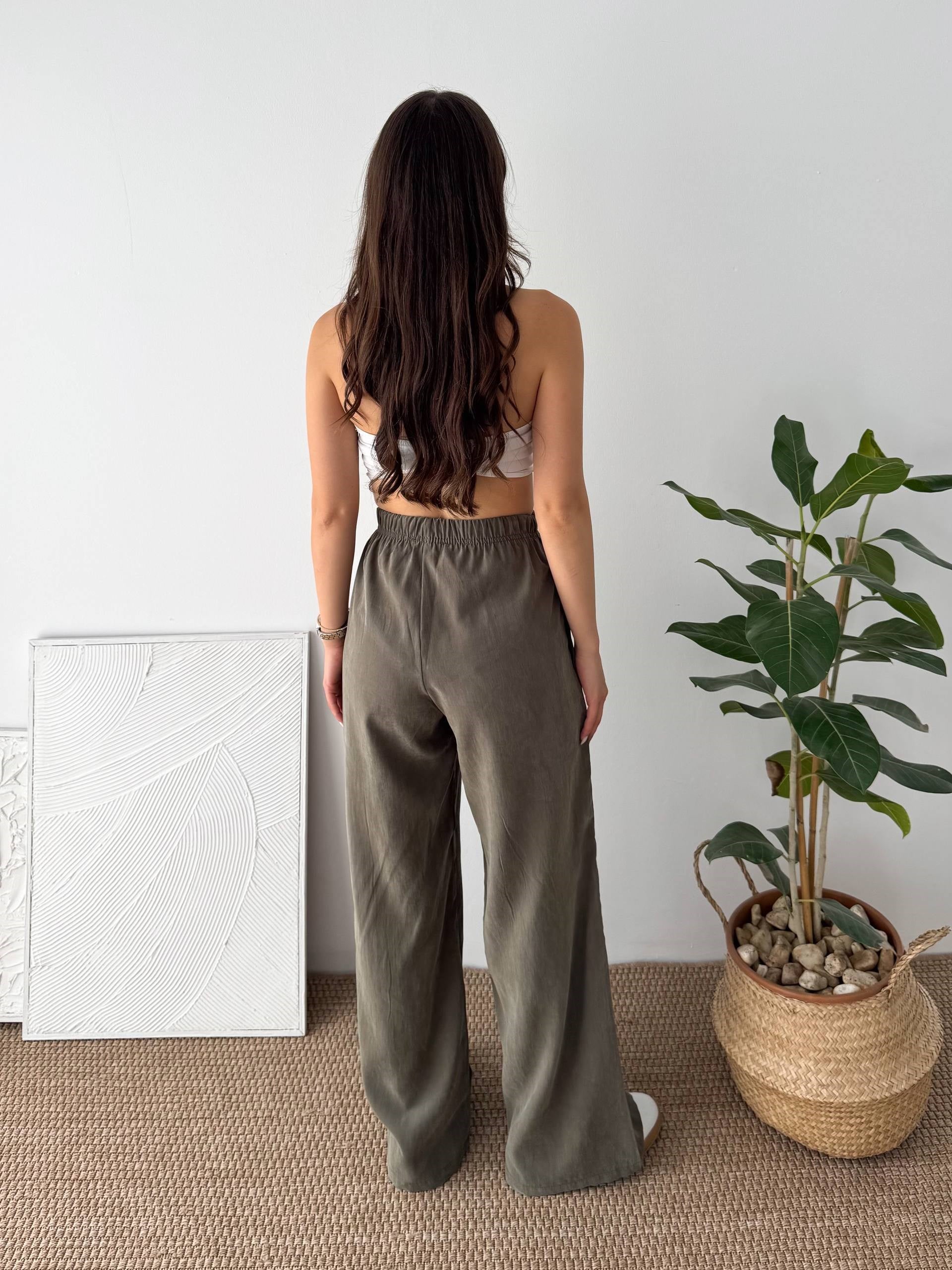 SOFT DOKULU HAKİ KUMAŞ PANTALON