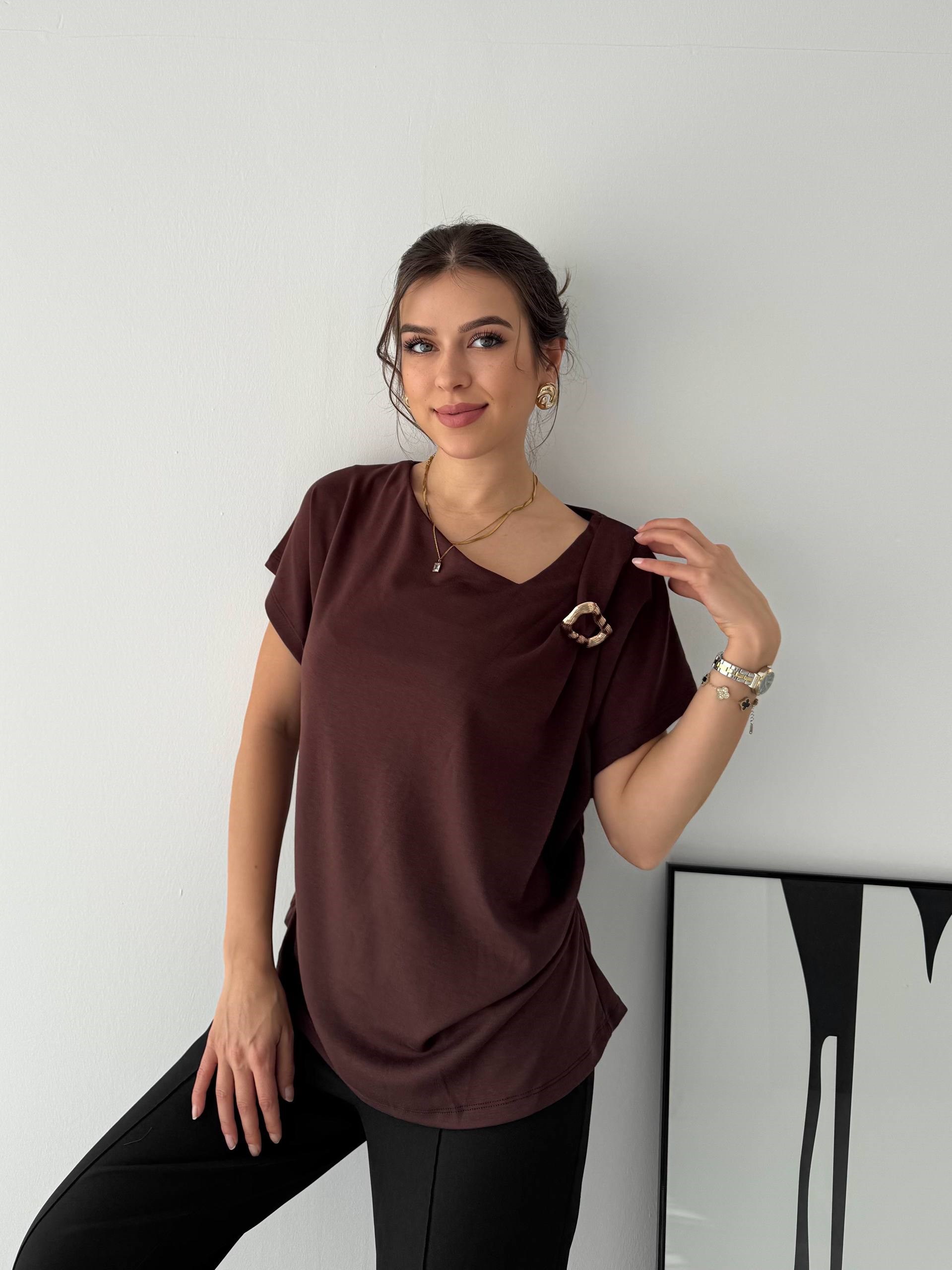 TOKA DETAY KAHVERENGİ BLUZ