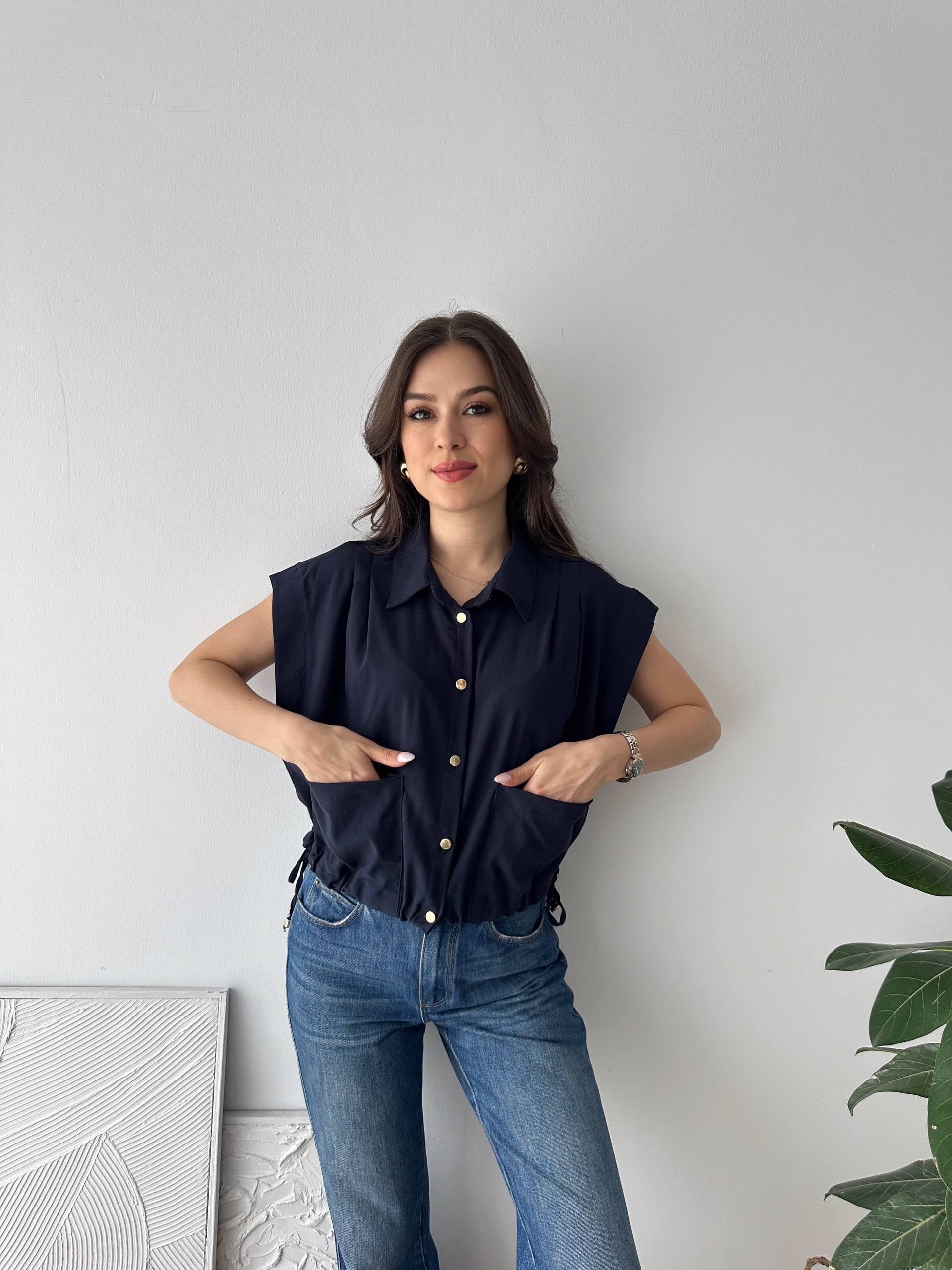 TORBA CEPLİ KISA LACİVERT YELEK