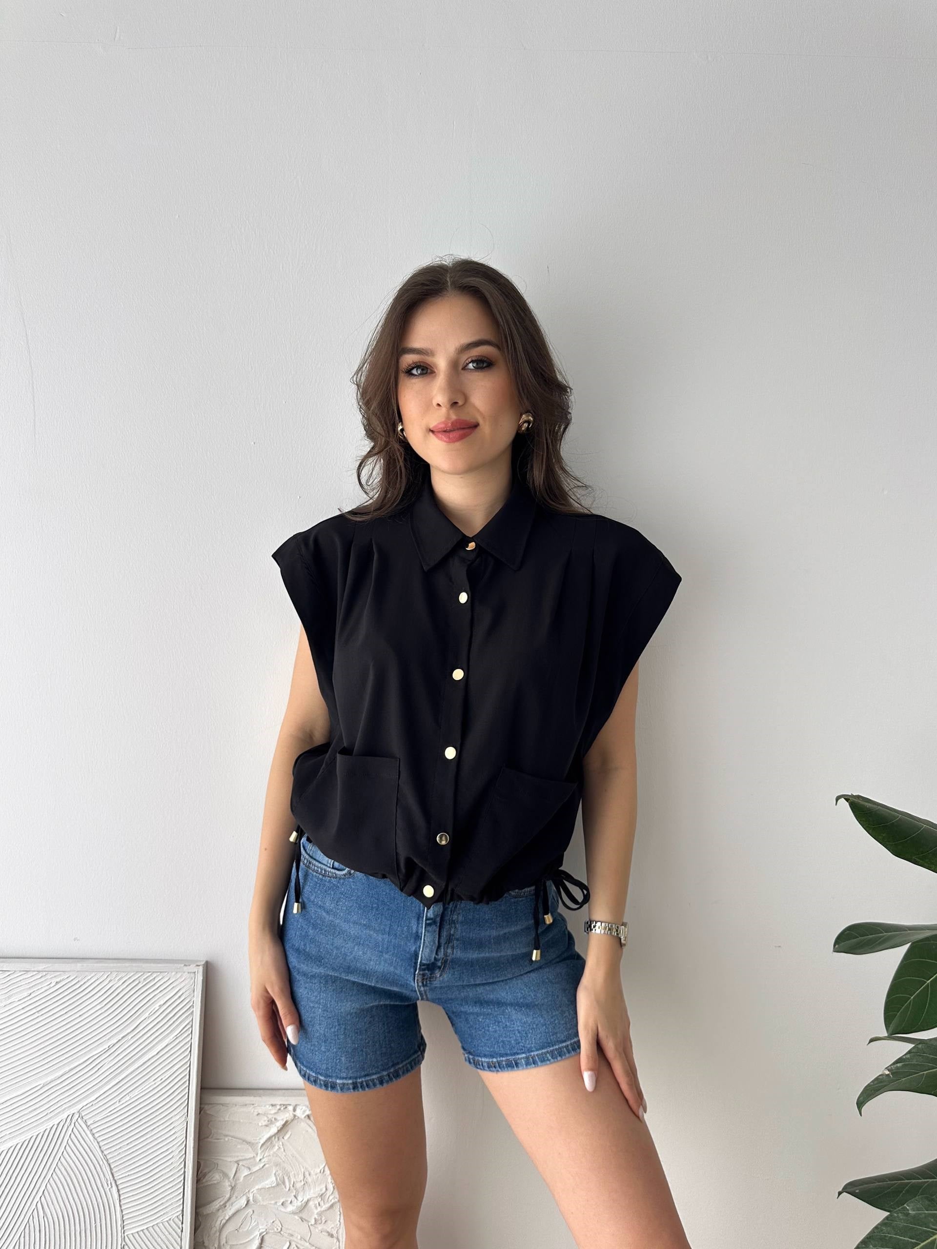 TORBA CEPLİ KISA SİYAH YELEK