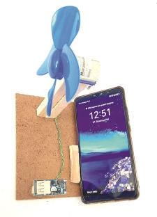 orktektsrm29Rüzgar Enerjisi ile Cep Telefonu Şarj Projesi StandlıTeknoloji Tasarım ÜrünleriOkularenkkat