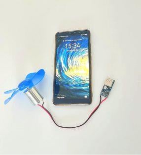 orktektsrm30Rüzgar Enerjisi ile Cep Telefonu Şarj ProjesiTeknoloji Tasarım ÜrünleriOkularenkkat