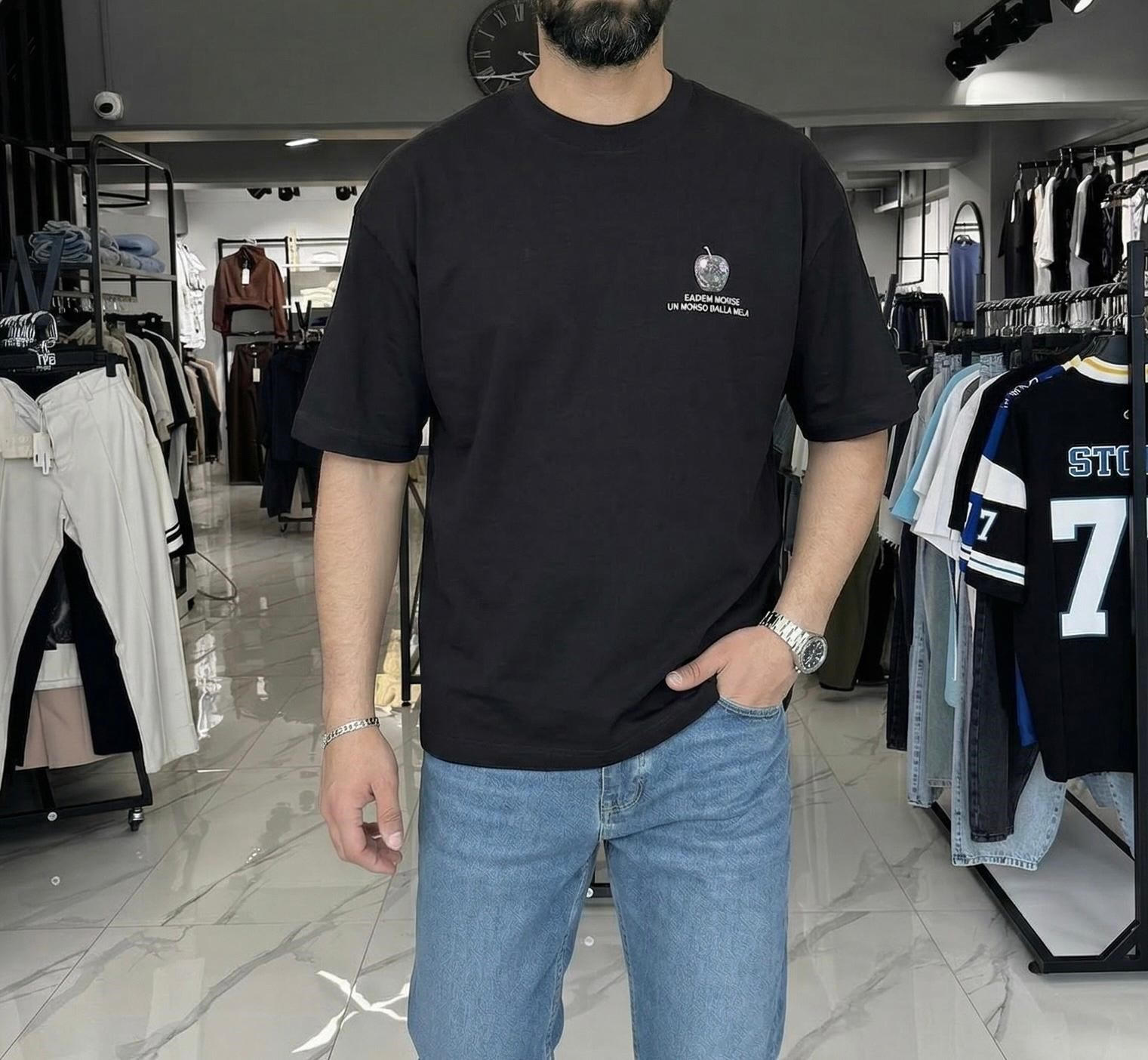 Apple Baskılı T-shirt Siyah