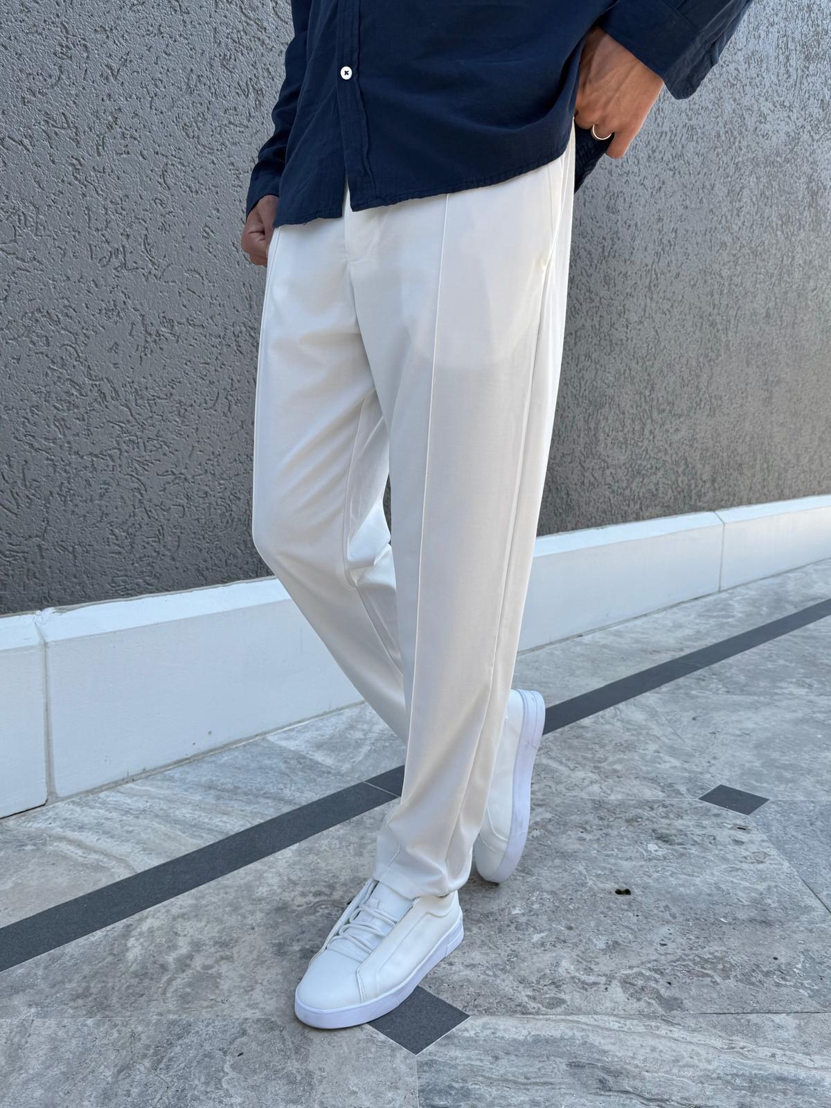 Çizgi Detaylı Basic Jogger Pantolon Beyaz