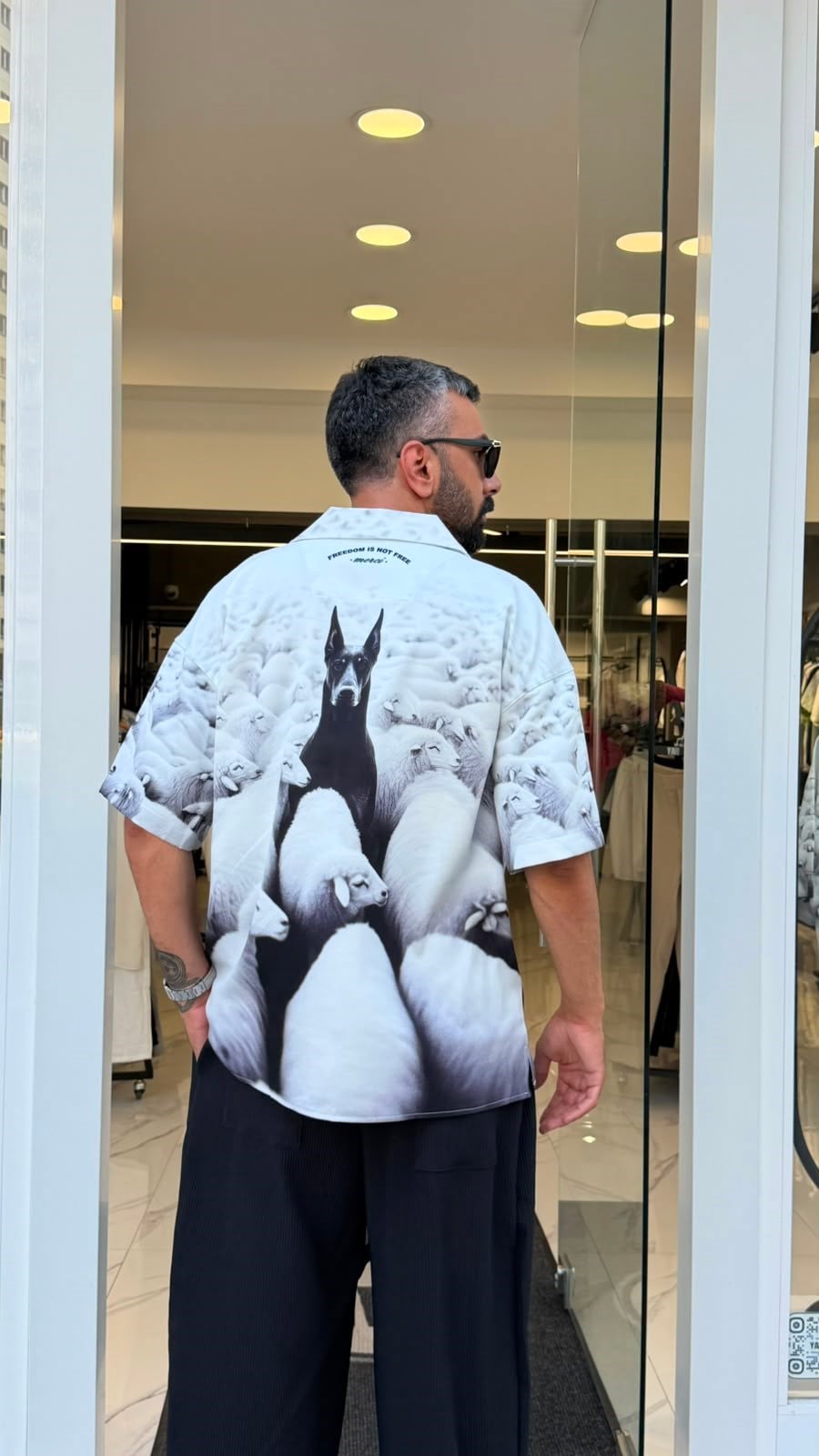 Doberman Desenli Premium Gömlek Beyaz