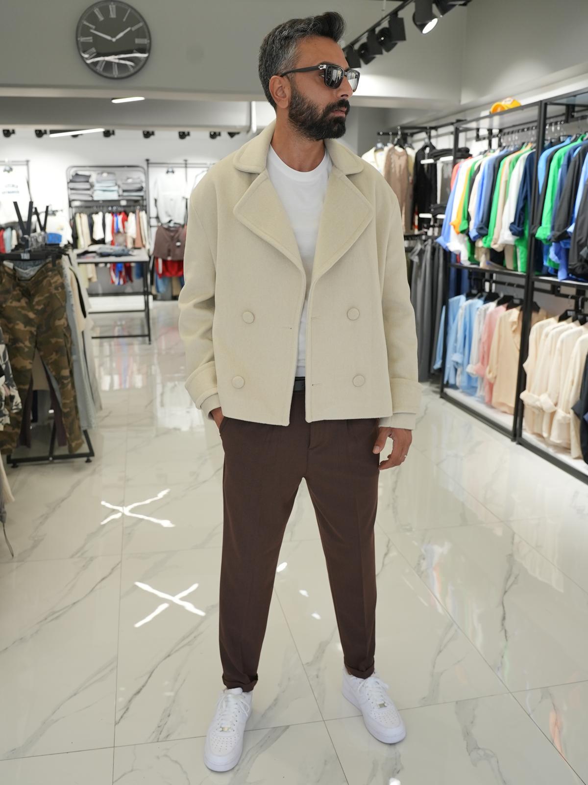 Düğmeli Oversize Kalıp Kaşe Ceket Krem