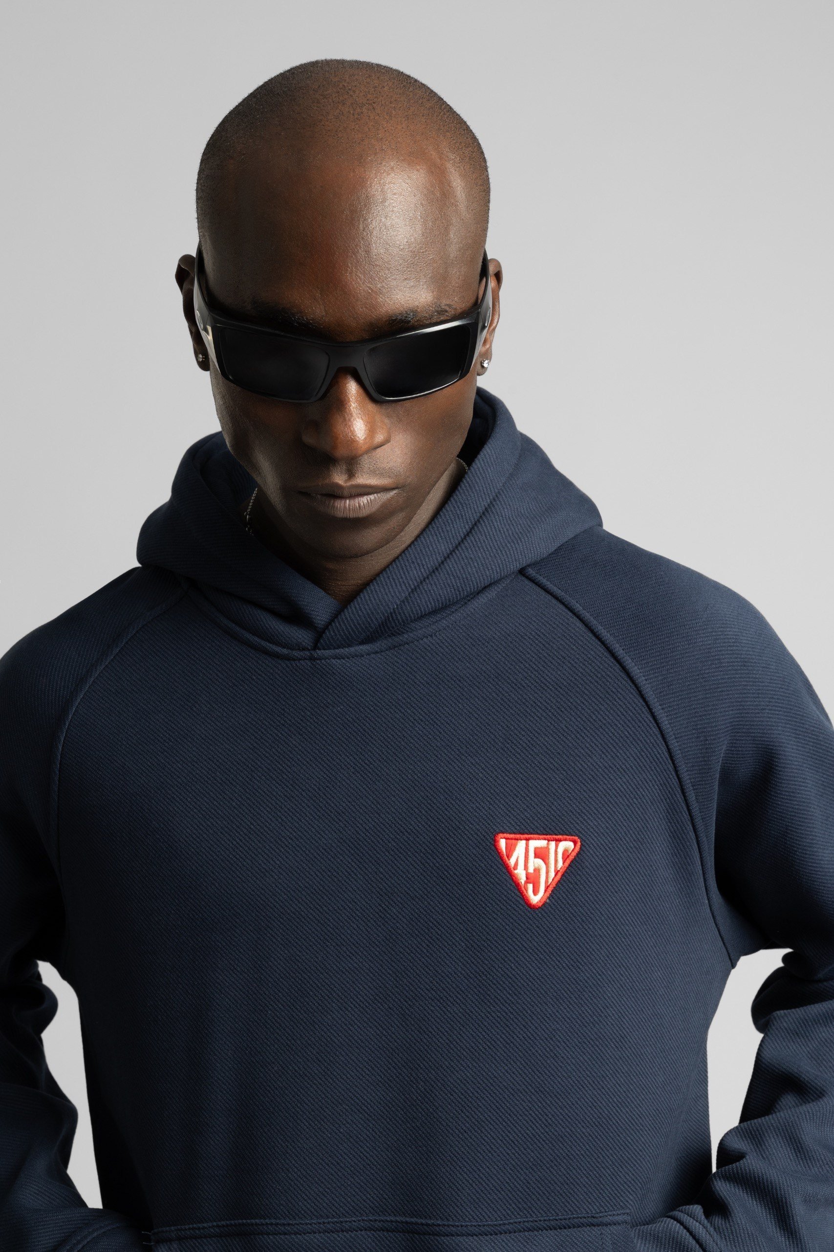 Minimal Nakış Detaylı Kapüşonlu Sweatshirt  Lacivert
