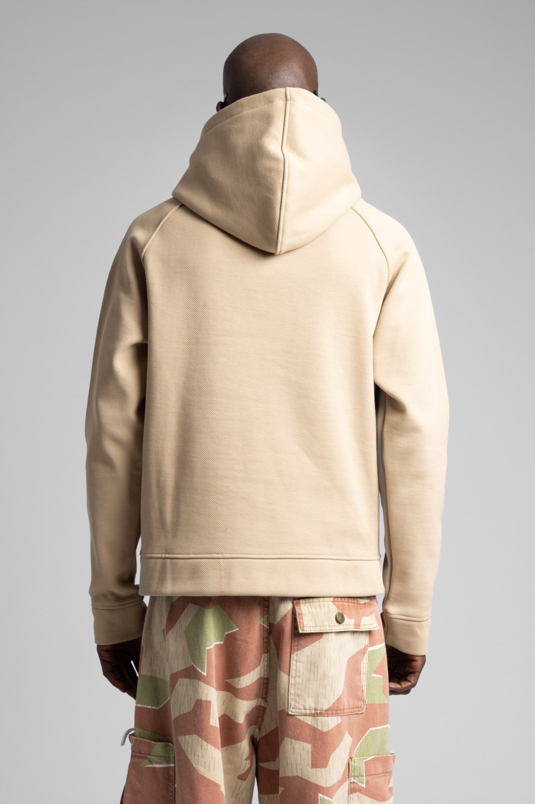 Minimal Nakış Detaylı Kapüşonlu Sweatshirt  Bej