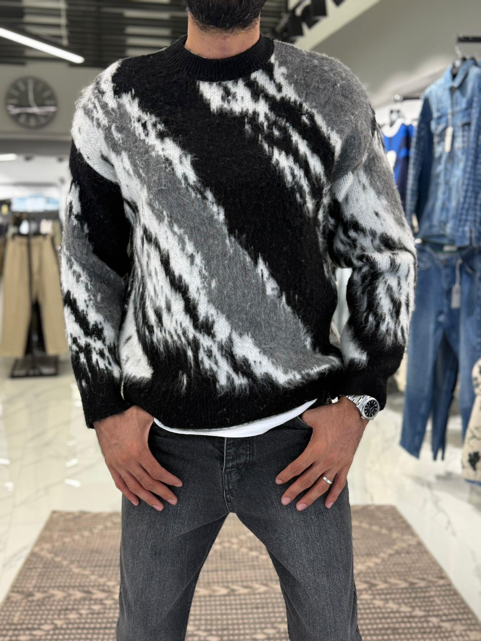Oversize Renkli Triko Kazak Siyah
