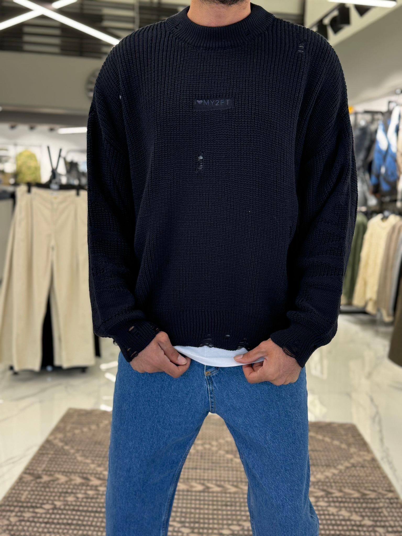 Oversize Yırtık Detaylı Örme Kazak Siyah