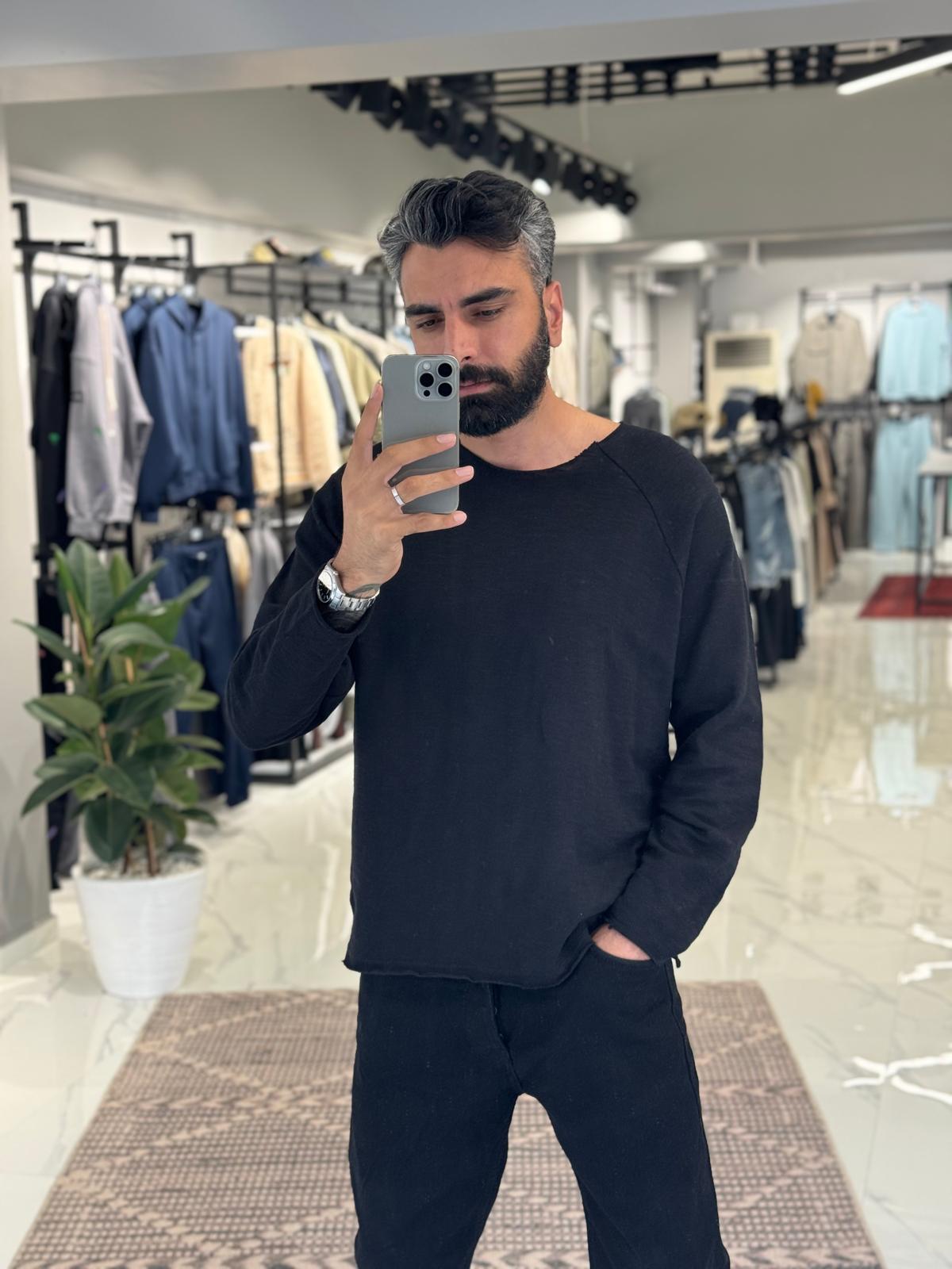 Yaka Detay Basic Sweatshirt Siyah