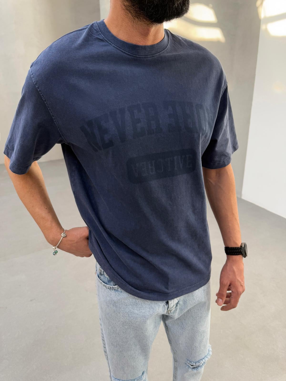 Yıkalamalı Never More Baskılı Oversize Tişört Lacivert