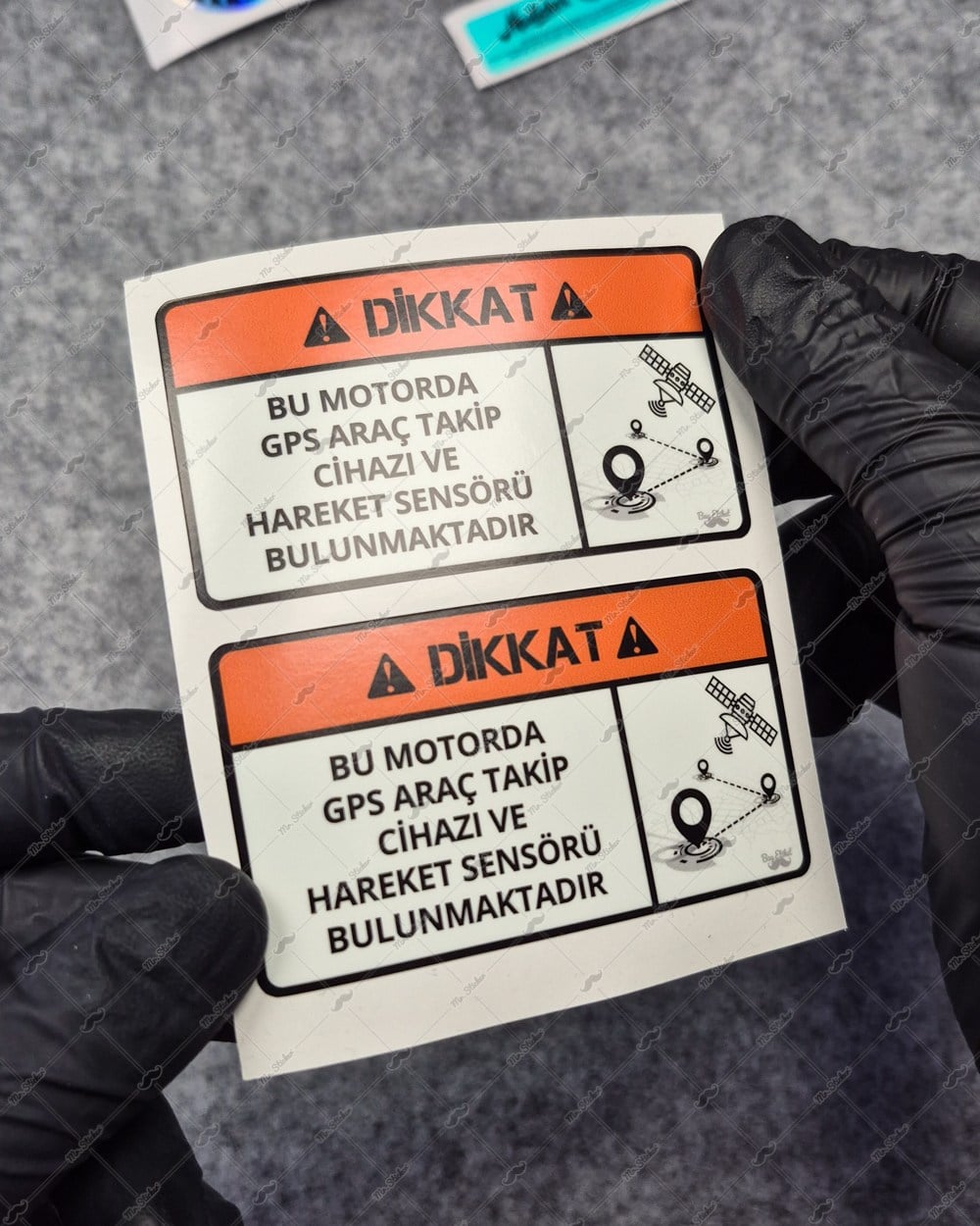 GIDW42 Karanlıkta Işıldayan Motorda Takip Cihazi Var 2li Set