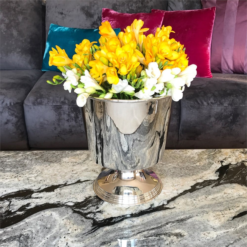 Ayaklı Vazo Saksı Kovası