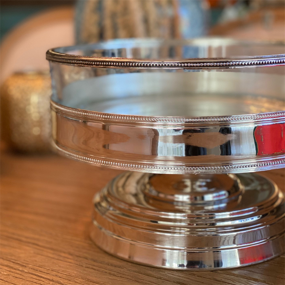 BUCONCEPTDüz Kenar Yüksek Sıvama Ayaklı Salatalık Servis