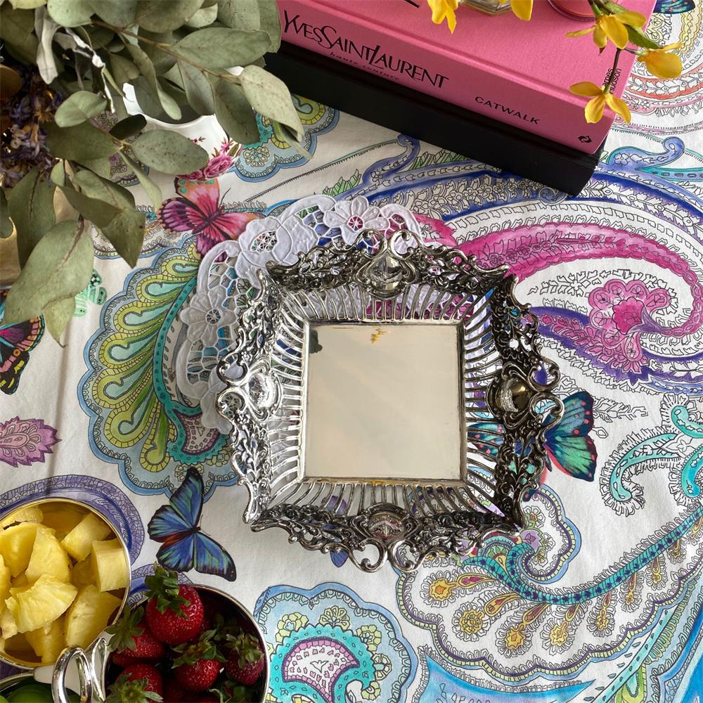 BUCONCEPTKare Döküm Sele Ekmeklik Servis